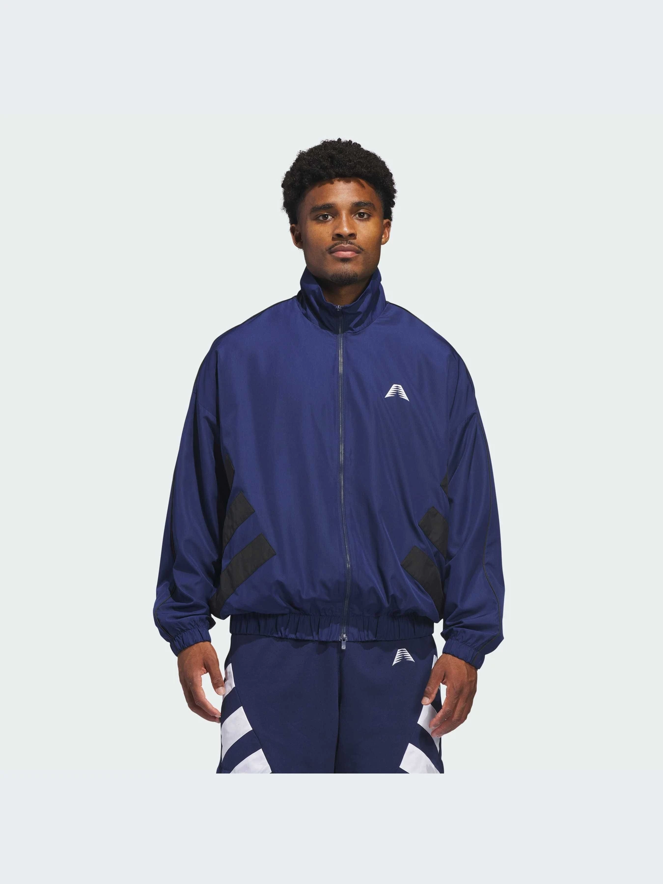 Худи и свитшоты Adidas модель KF3247-KZ Худи и свитшоты Adidas модель KF3247-KZ Фото