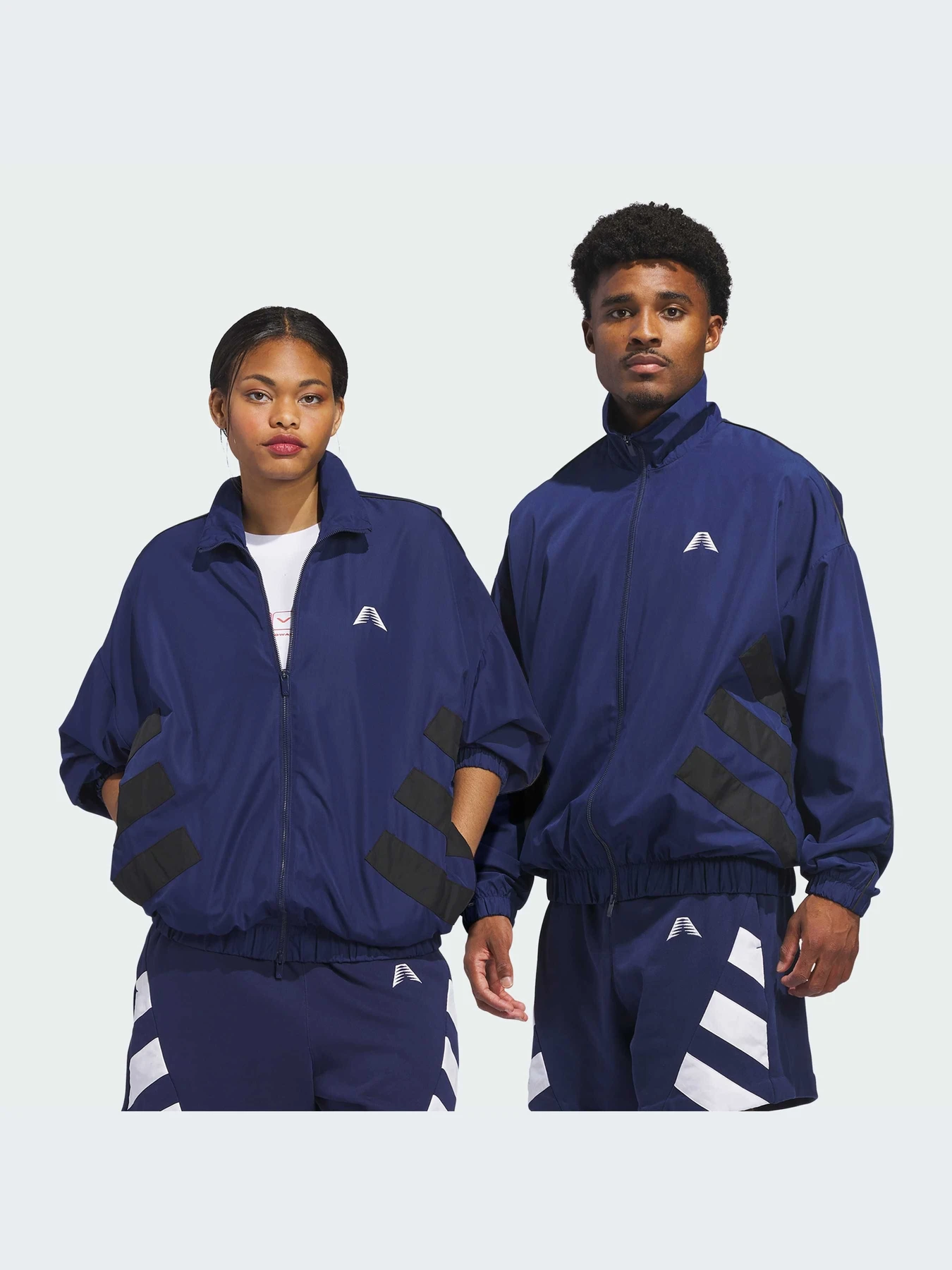 Худи и свитшоты Adidas модель KF3247-KZ Худи и свитшоты Adidas модель KF3247-KZ Фото