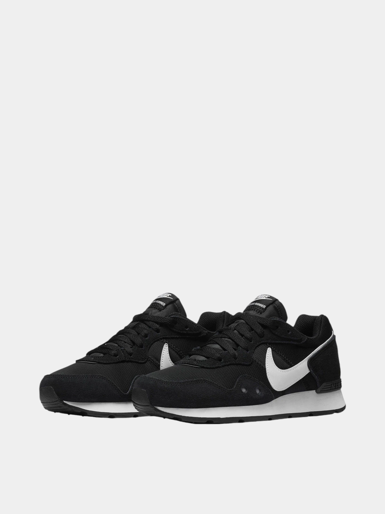 Кроссовки NIKE WMNS NIKE VENTURE RUNNER модель 101079651 Кроссовки NIKE WMNS NIKE VENTURE RUNNER модель 101079651 Фото