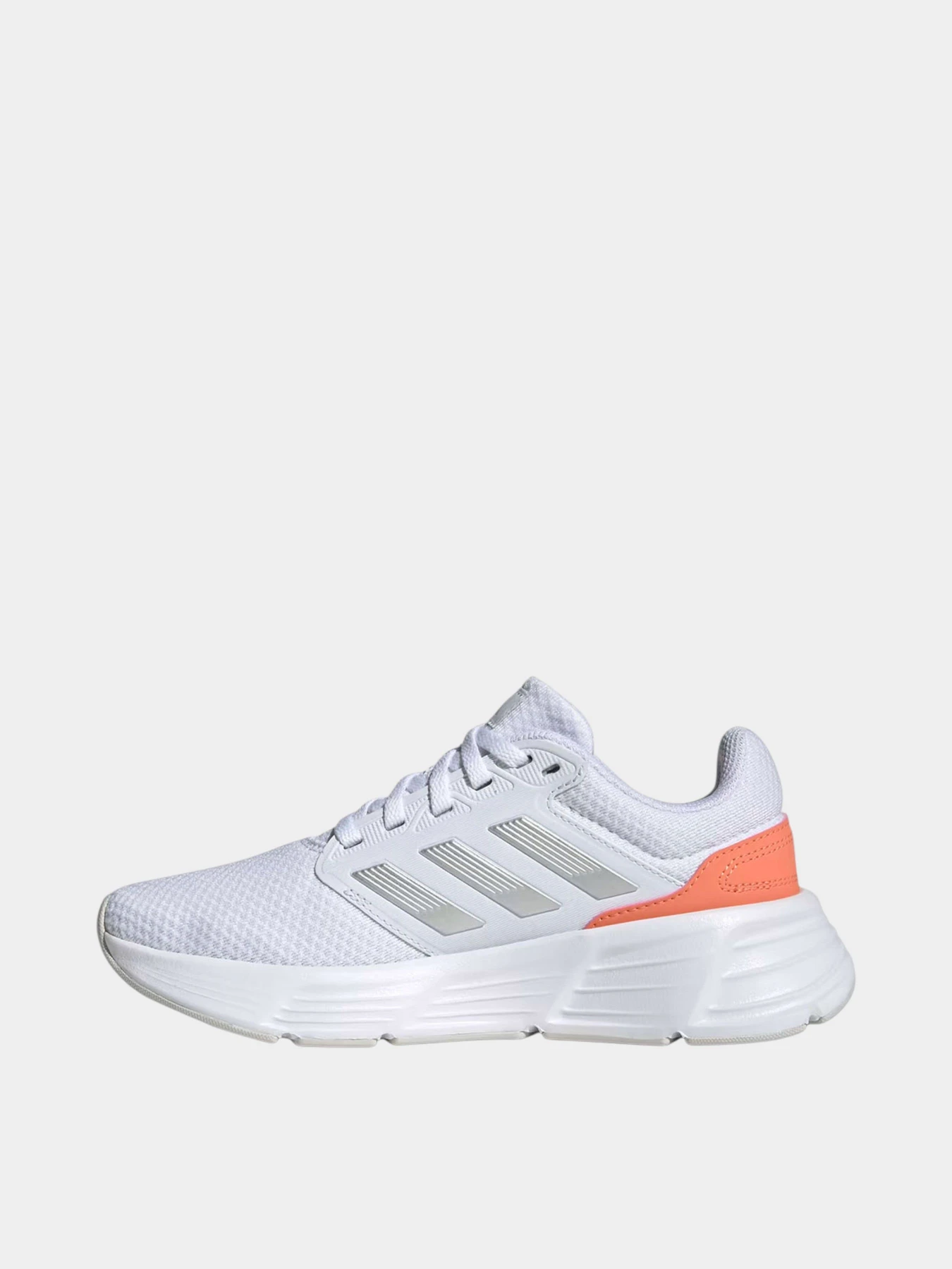 Кроссовки Adidas GALAXY 6 W FTWWHT/SILVMT/ модель 101519830 Кроссовки Adidas GALAXY 6 W FTWWHT/SILVMT/ модель 101519830 Фото