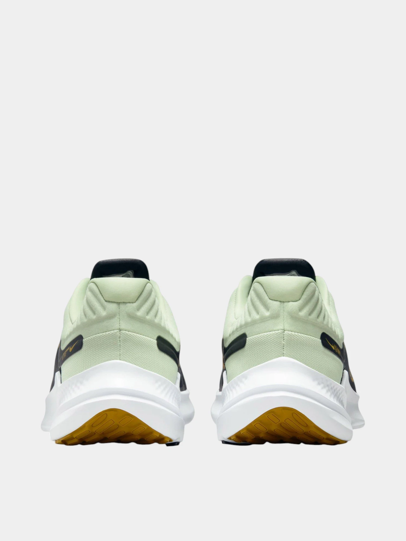 Кроссовки NIKE NIKE QUEST 5 модель 101903249 Кроссовки NIKE NIKE QUEST 5 модель 101903249 Фото