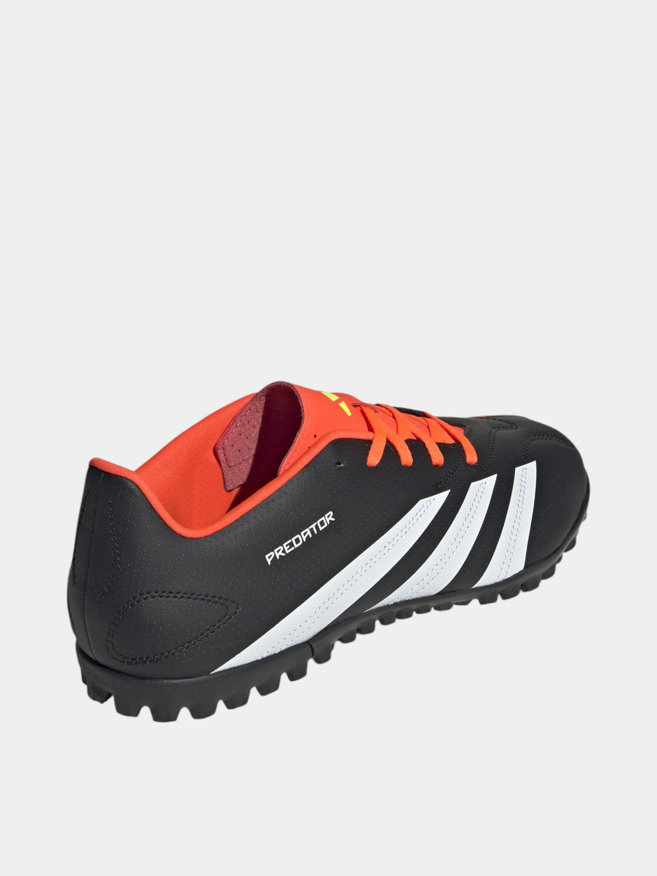 Кроссовки Adidas PREDATOR CLUB TF модель 101907018 Кроссовки Adidas PREDATOR CLUB TF модель 101907018 Фото