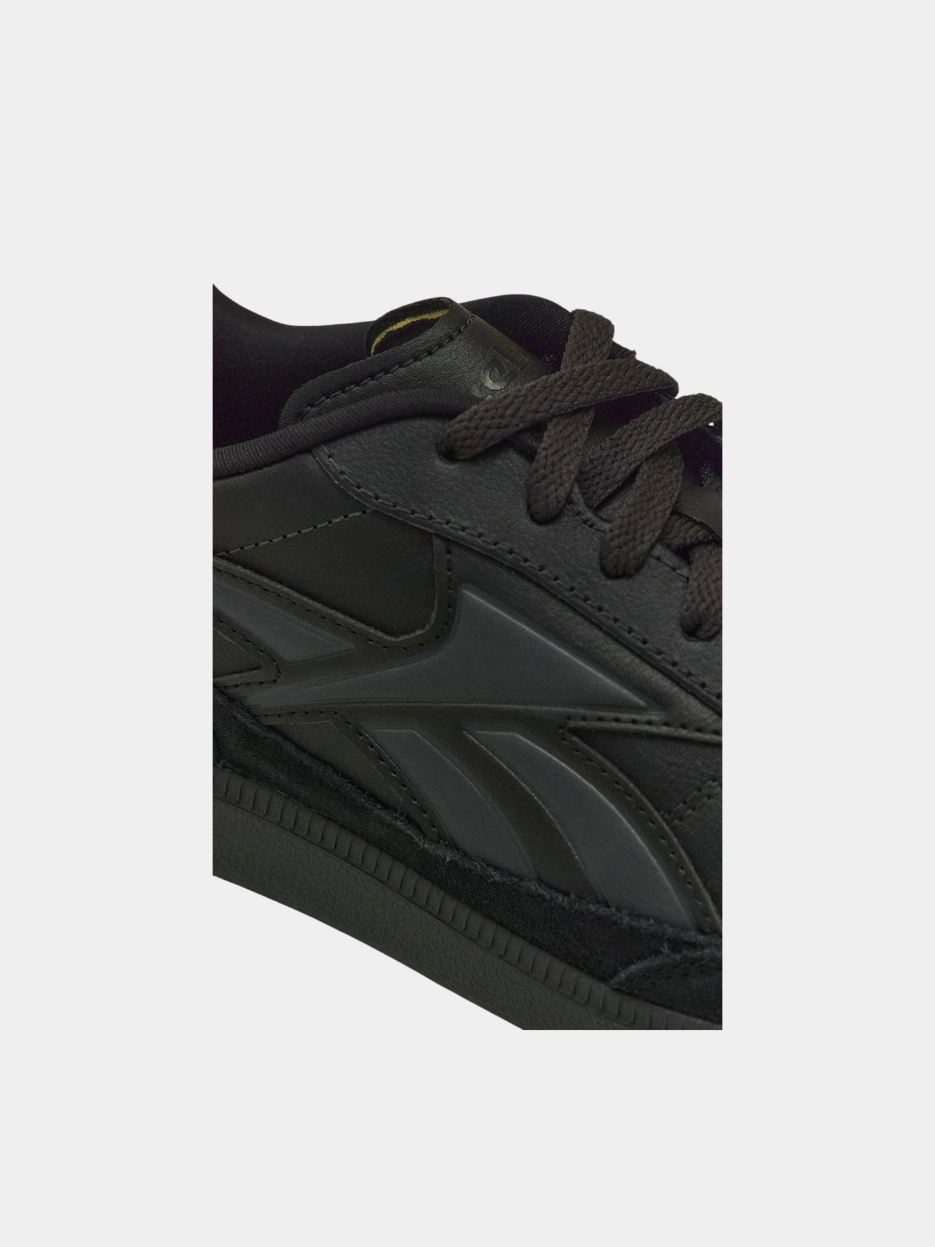 Кроссовки Reebok REEBOK FINALE модель 102269644 Кроссовки Reebok REEBOK FINALE модель 102269644 Фото