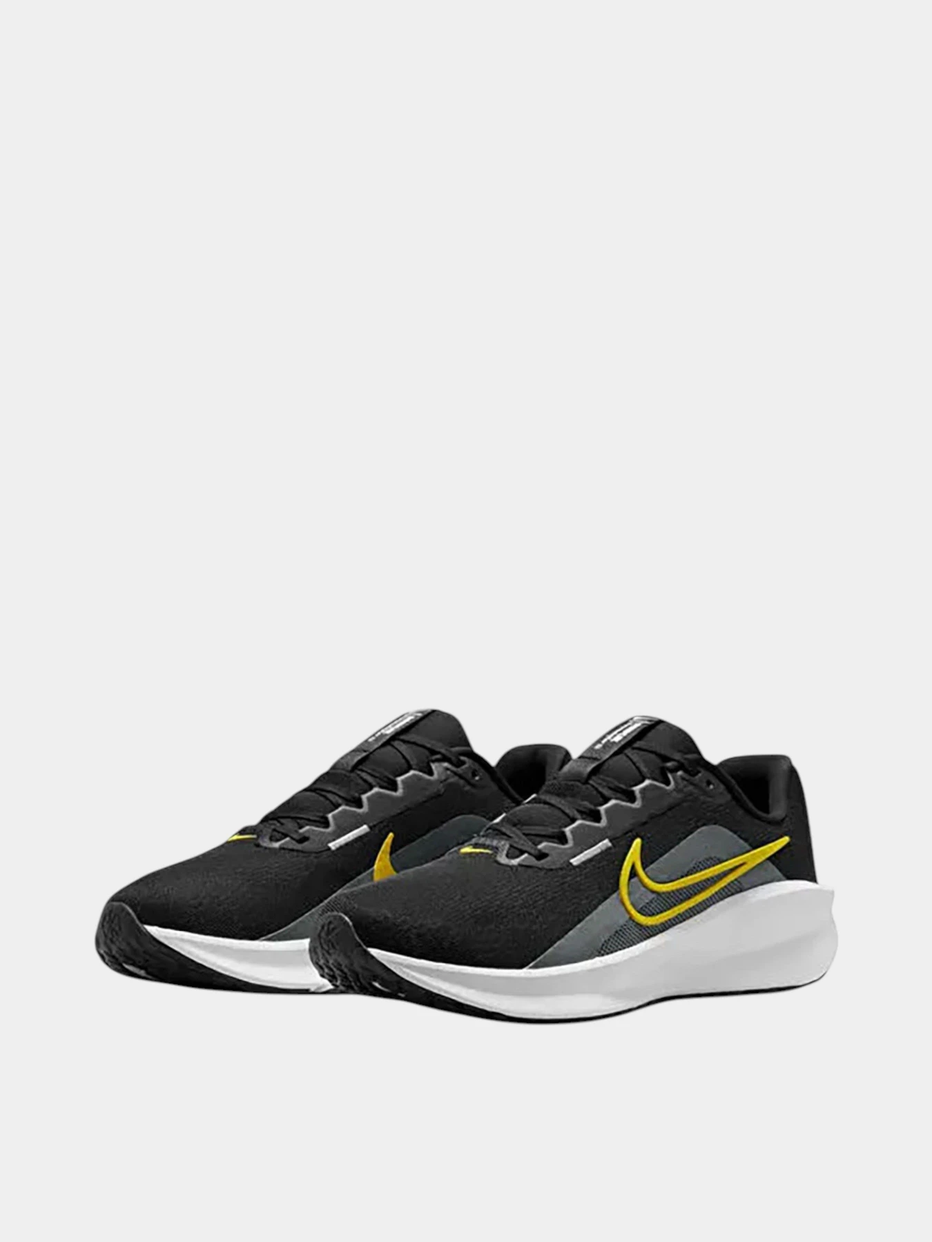 Кроссовки NIKE NIKE DOWNSHIFTER 13 модель 102675302 Кроссовки NIKE NIKE DOWNSHIFTER 13 модель 102675302 Фото