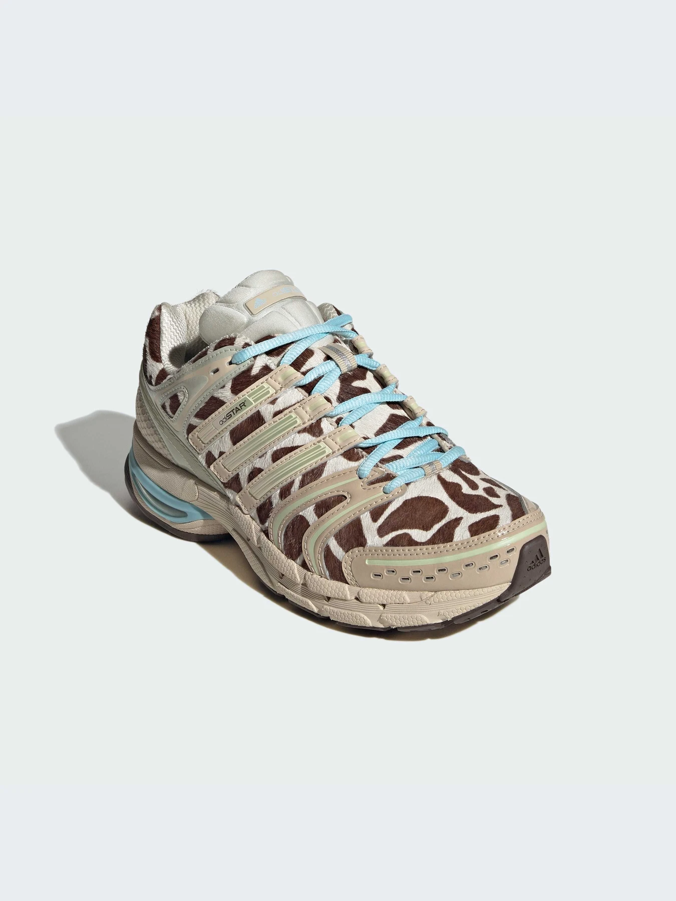 Кроссовки Adidas модель KI4206-KZ Кроссовки Adidas модель KI4206-KZ Фото