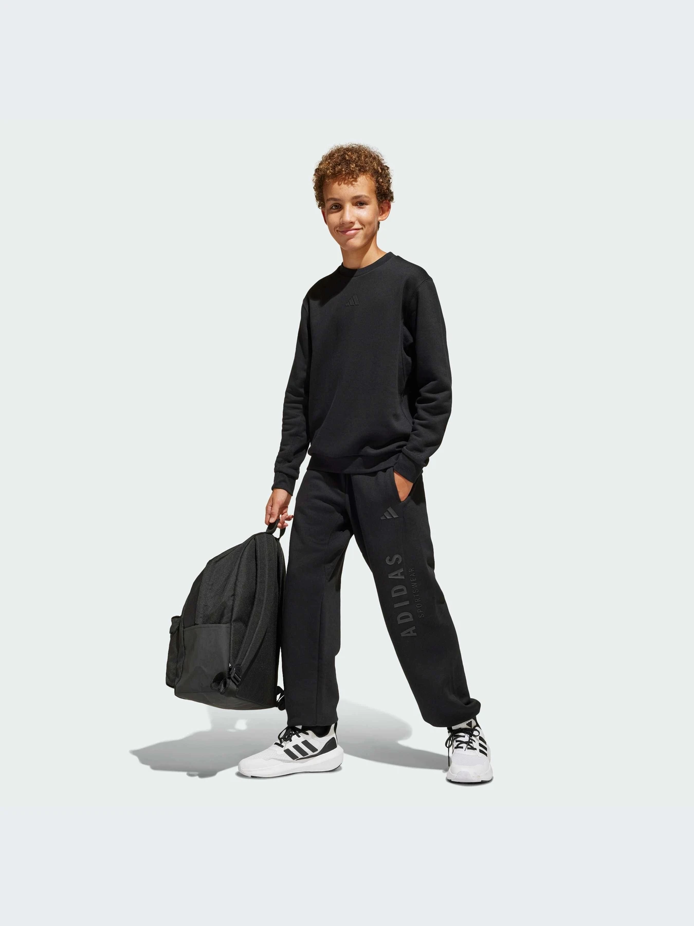 Худи и свитшоты Adidas модель JI6166-KZ Худи и свитшоты Adidas модель JI6166-KZ Фото