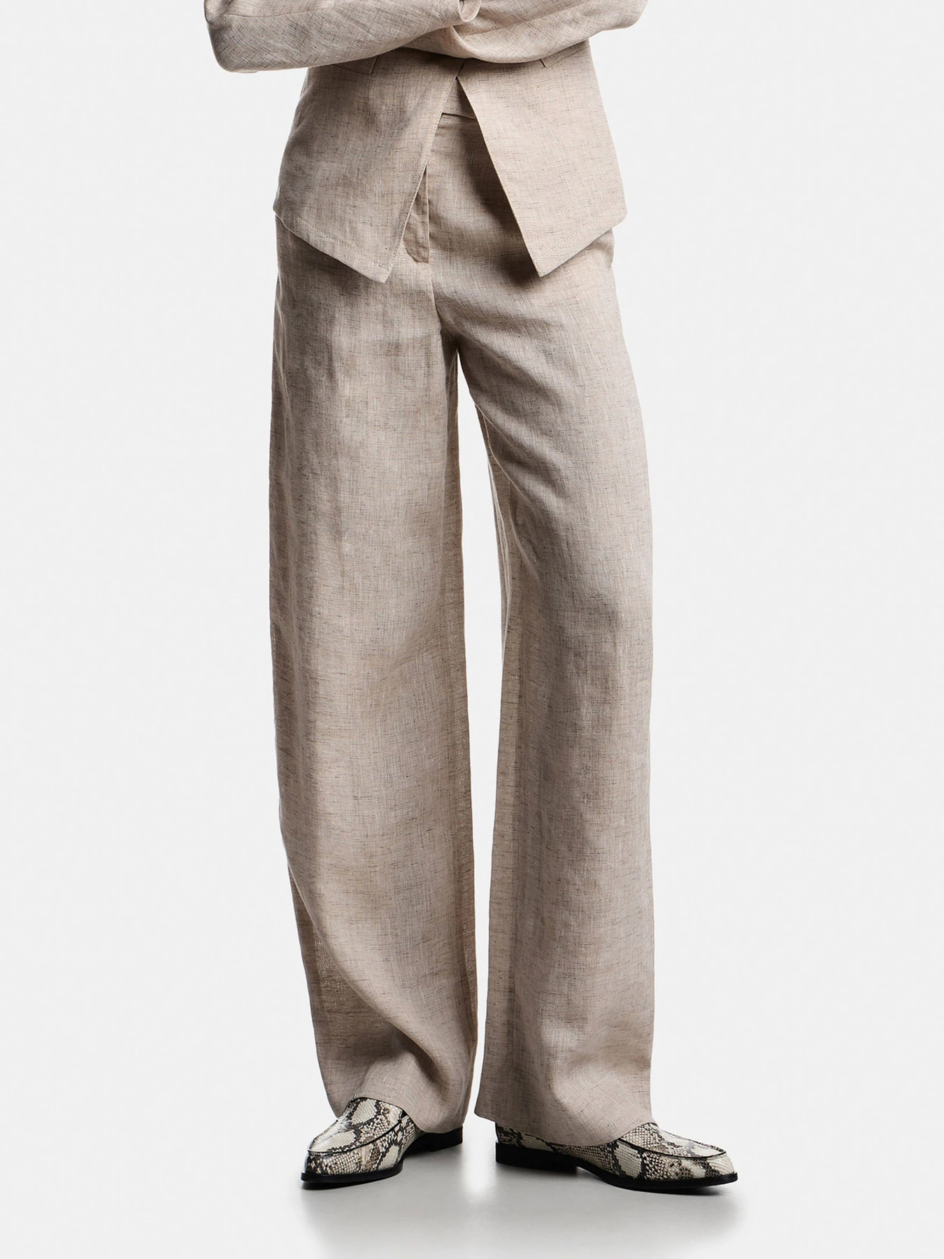 Брюки Emporio Armani модель EW003973-TE10381-O1004 Брюки Emporio Armani модель EW003973-TE10381-O1004 Фото