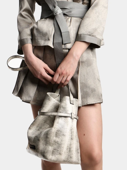 Шолақ шалбар Emporio Armani үлгі EW004379-TE20059-F2022 Фото