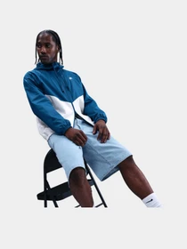 Куртки и дубленки NIKE модель HV8369-476 Фото
