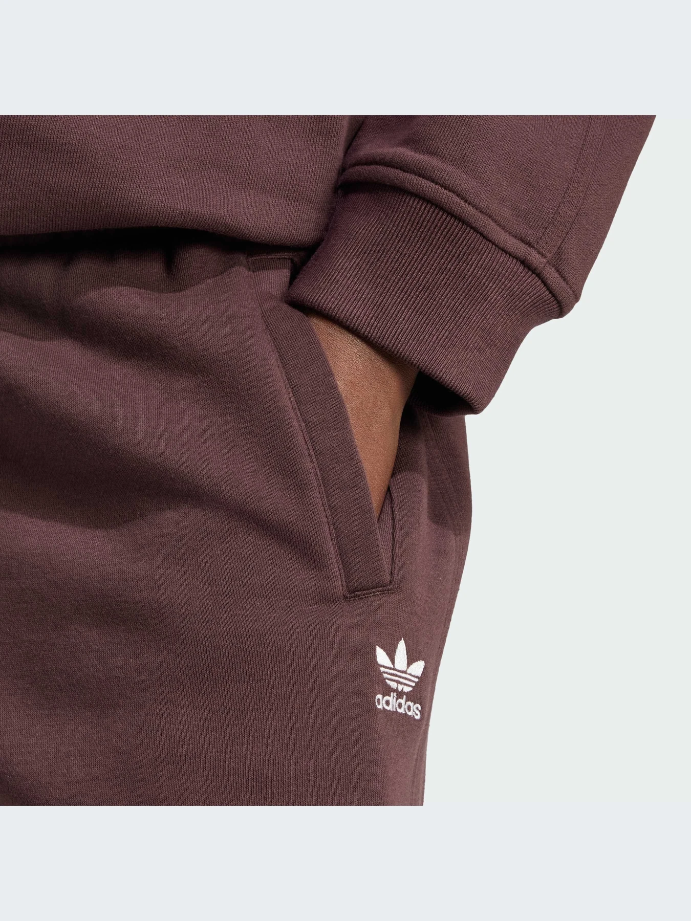 Брюки Adidas модель IY9639-KZ Брюки Adidas модель IY9639-KZ Фото