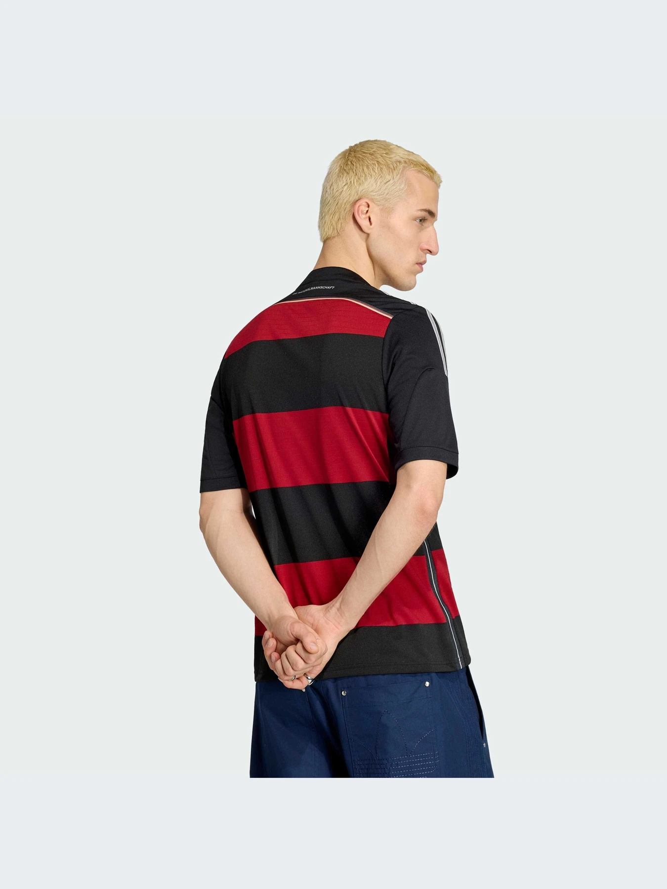 Футболки и поло Adidas модель JZ6959-KZ Футболки и поло Adidas модель JZ6959-KZ Фото