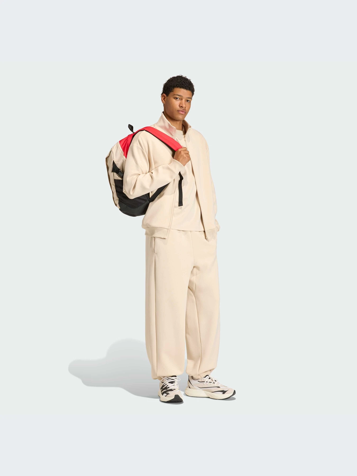Футболки и поло Adidas модель KE5899-KZ Футболки и поло Adidas модель KE5899-KZ Фото