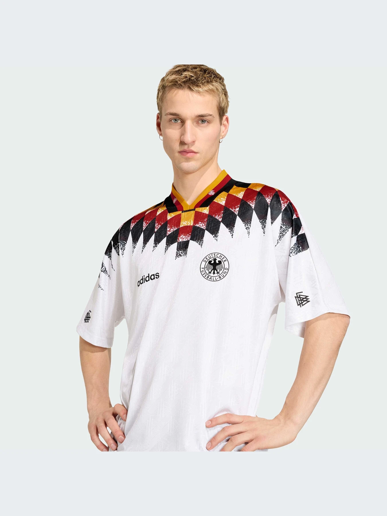 Футболки и поло Adidas модель JN3705-KZ Футболки и поло Adidas модель JN3705-KZ Фото