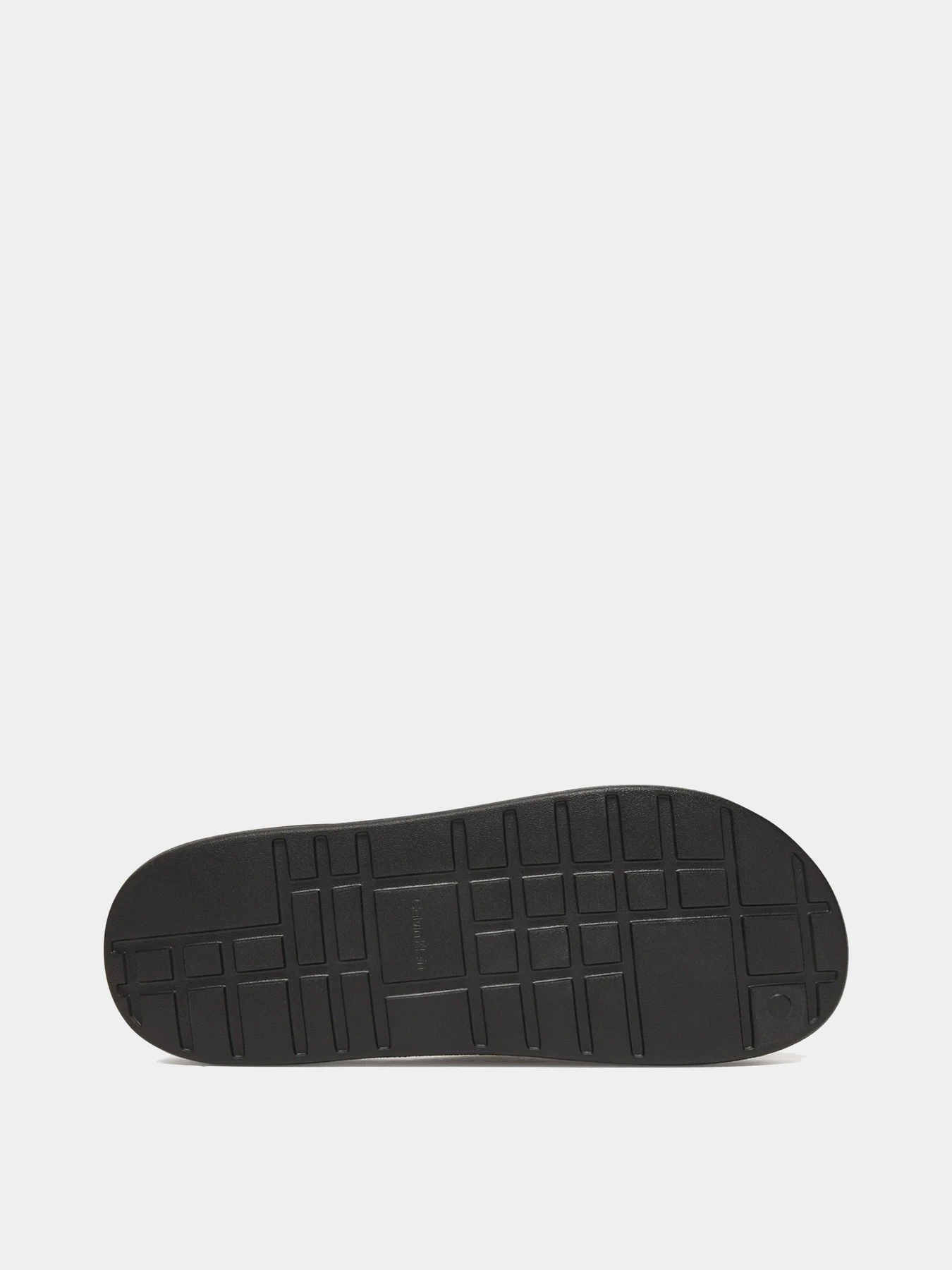 Шлёпанцы Calvin Klein модель YM0YM01394-0GJ Шлёпанцы Calvin Klein модель YM0YM01394-0GJ Фото