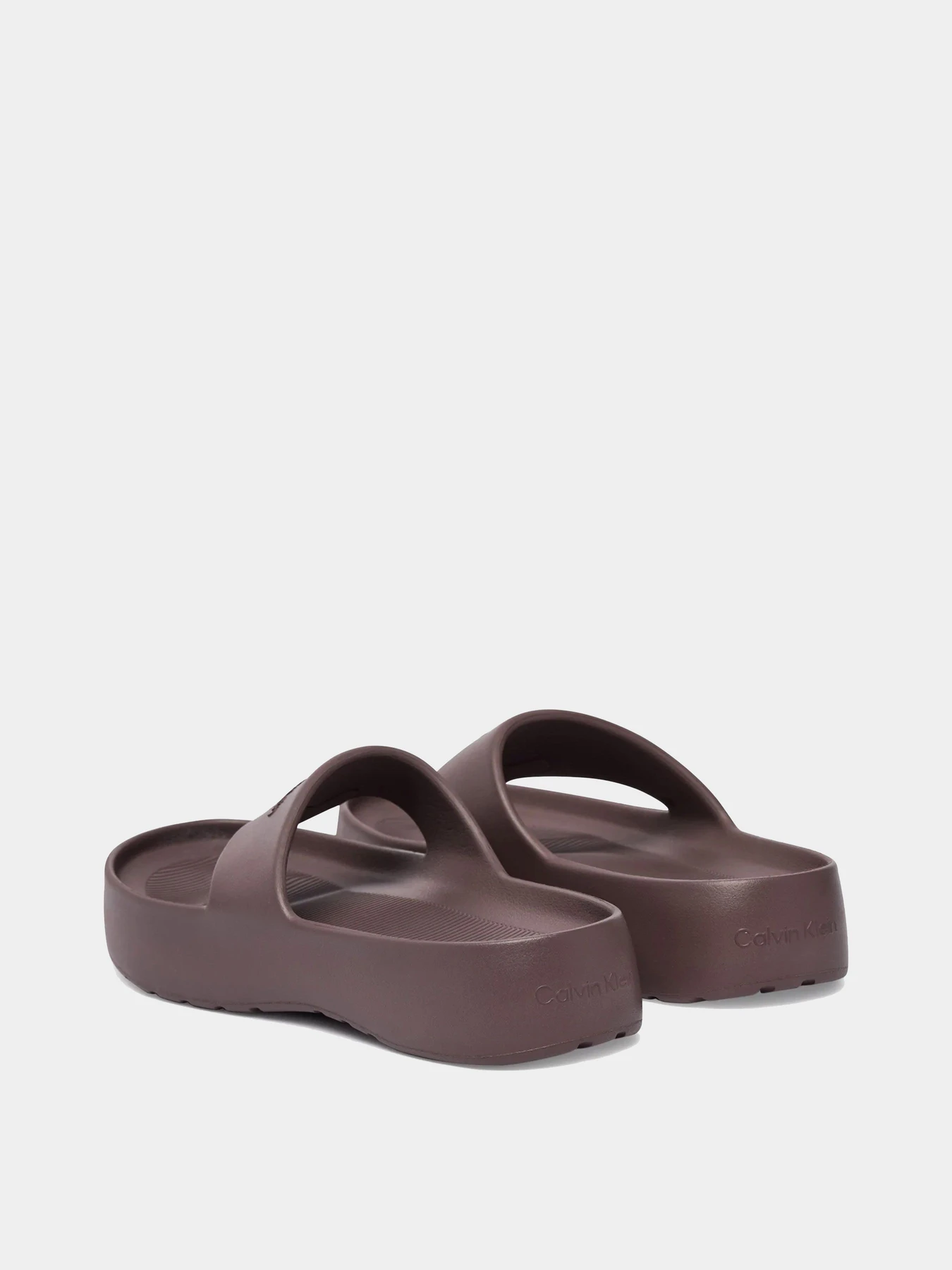 Шлёпанцы Calvin Klein модель HW0HW02957-PD8 Шлёпанцы Calvin Klein модель HW0HW02957-PD8 Фото