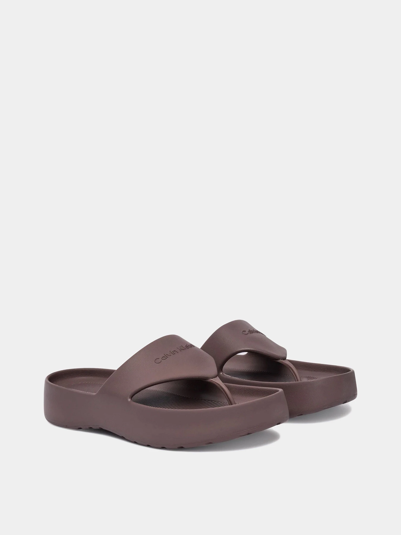 Шлёпанцы Calvin Klein модель HW0HW02957-PD8 Шлёпанцы Calvin Klein модель HW0HW02957-PD8 Фото