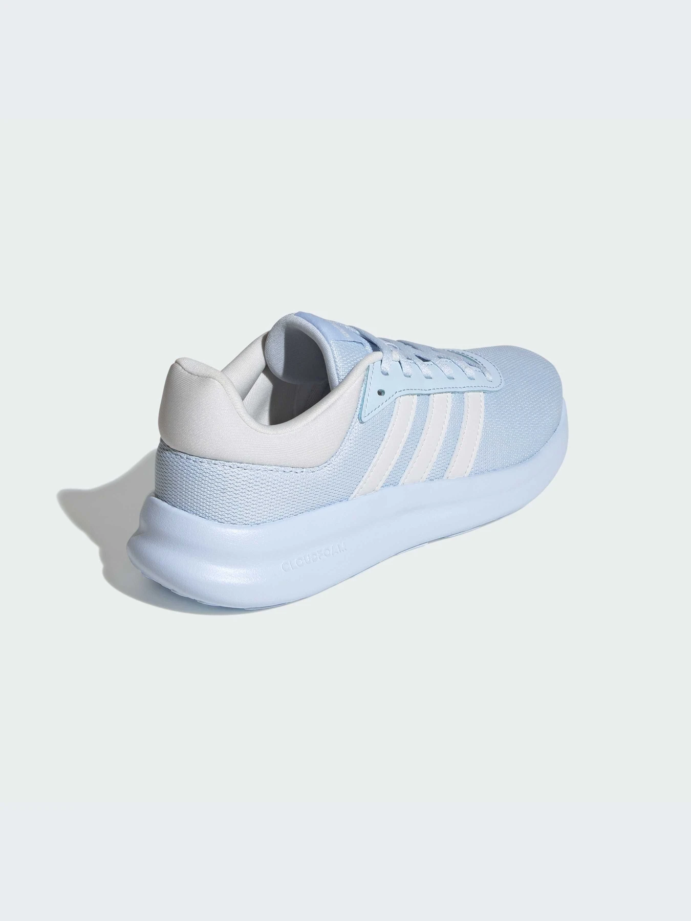 Кроссовки Adidas модель JQ9876-KZ Кроссовки Adidas модель JQ9876-KZ Фото
