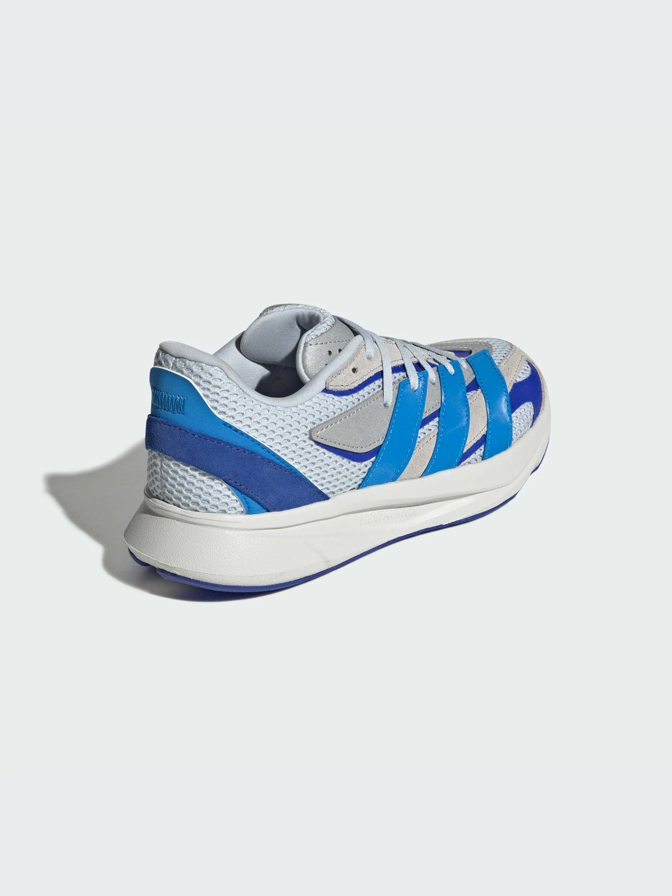 Кроссовки Adidas модель JR9859-KZ Кроссовки Adidas модель JR9859-KZ Фото