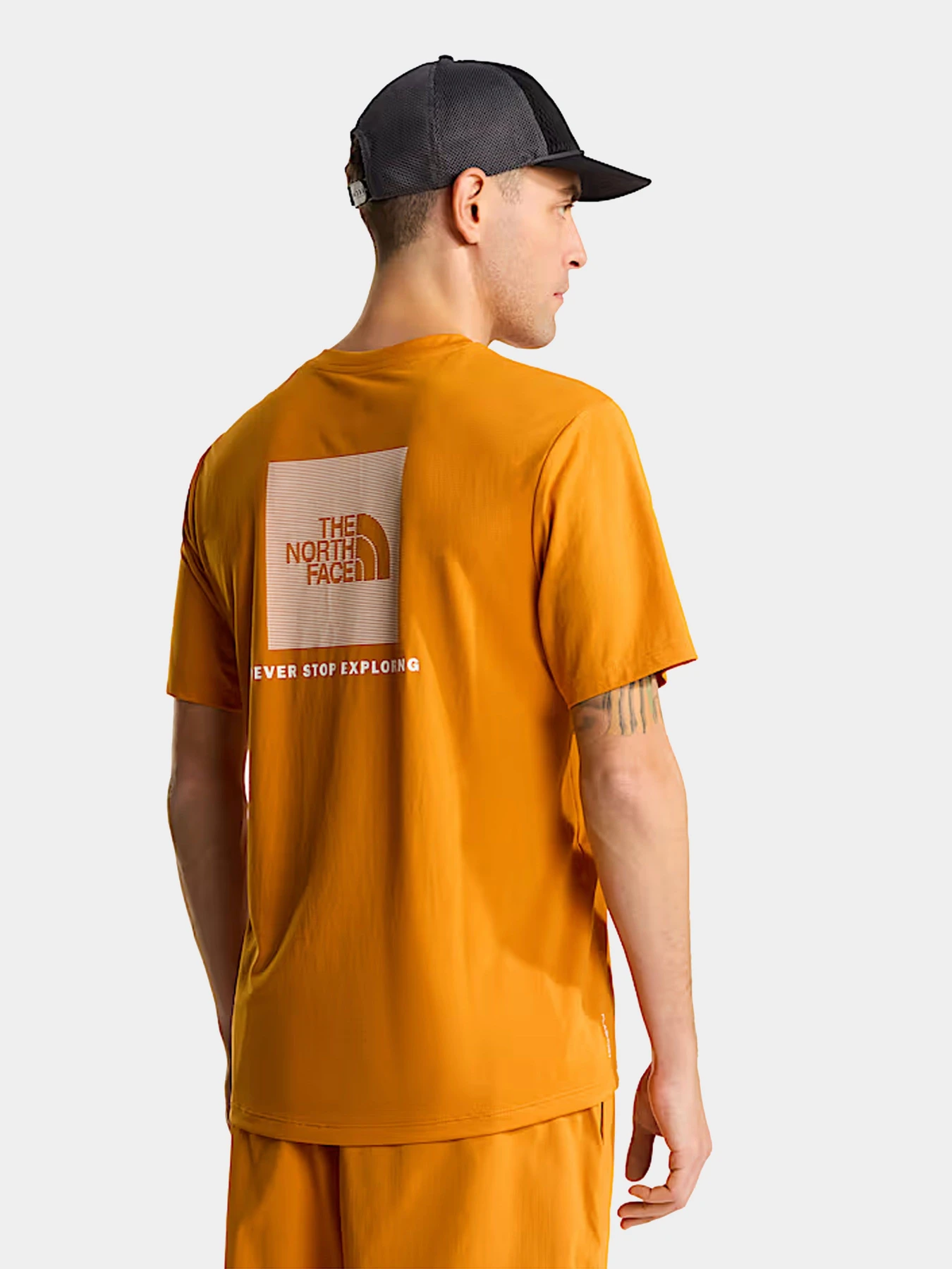 Футболки и поло The North Face модель NF0A895MG5I1 Футболки и поло The North Face модель NF0A895MG5I1 Фото