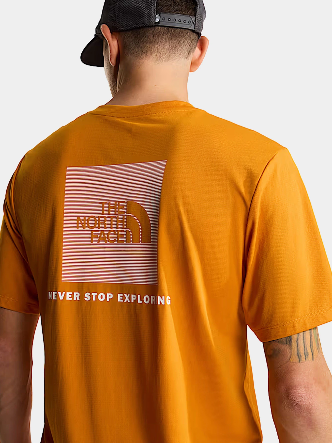 Футболки и поло The North Face модель NF0A895MG5I1 Футболки и поло The North Face модель NF0A895MG5I1 Фото