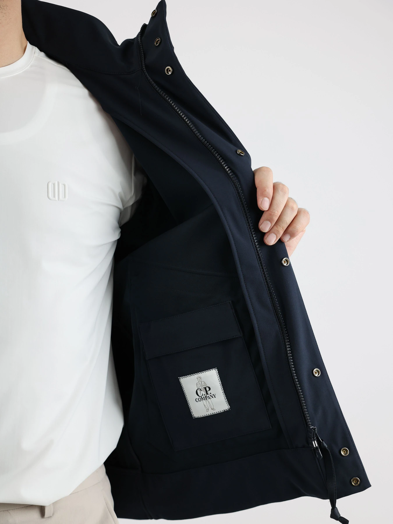 Куртки и дубленки CP Company модель 26L-20CMOW001A005968A-888 Куртки и дубленки CP Company модель 26L-20CMOW001A005968A-888 Фото