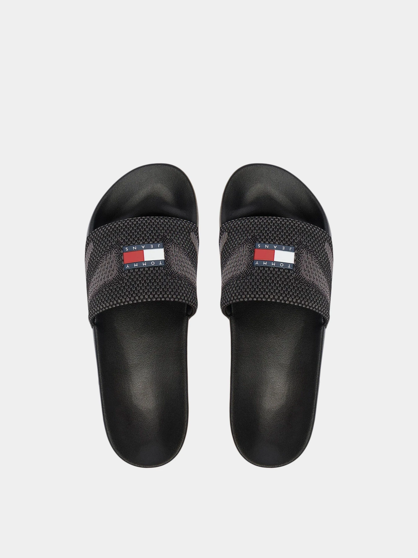 Шлёпанцы Tommy Hilfiger модель EM0EM01697-0GM Шлёпанцы Tommy Hilfiger модель EM0EM01697-0GM Фото