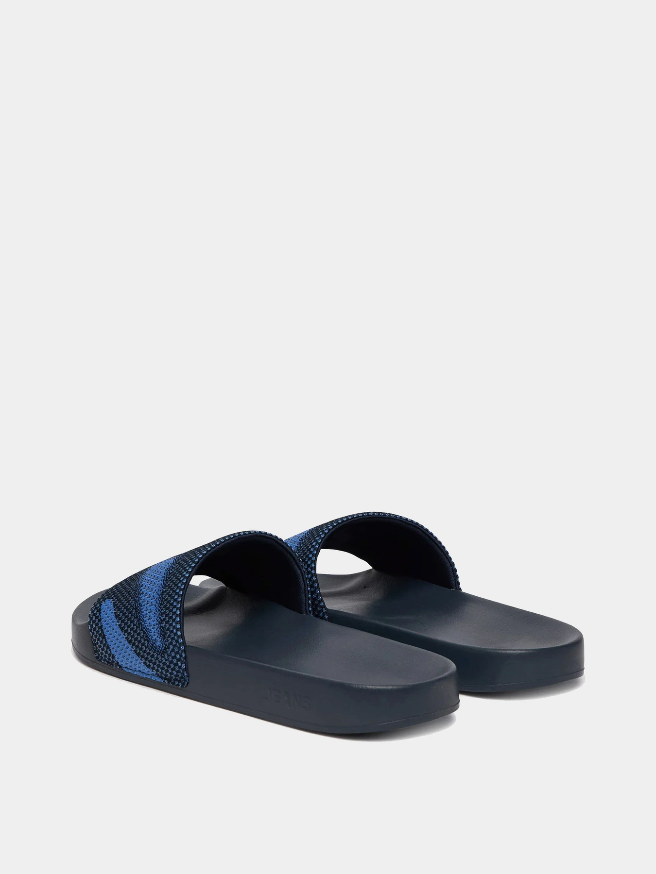 Шлёпанцы Tommy Hilfiger модель EM0EM01697-C1G Шлёпанцы Tommy Hilfiger модель EM0EM01697-C1G Фото