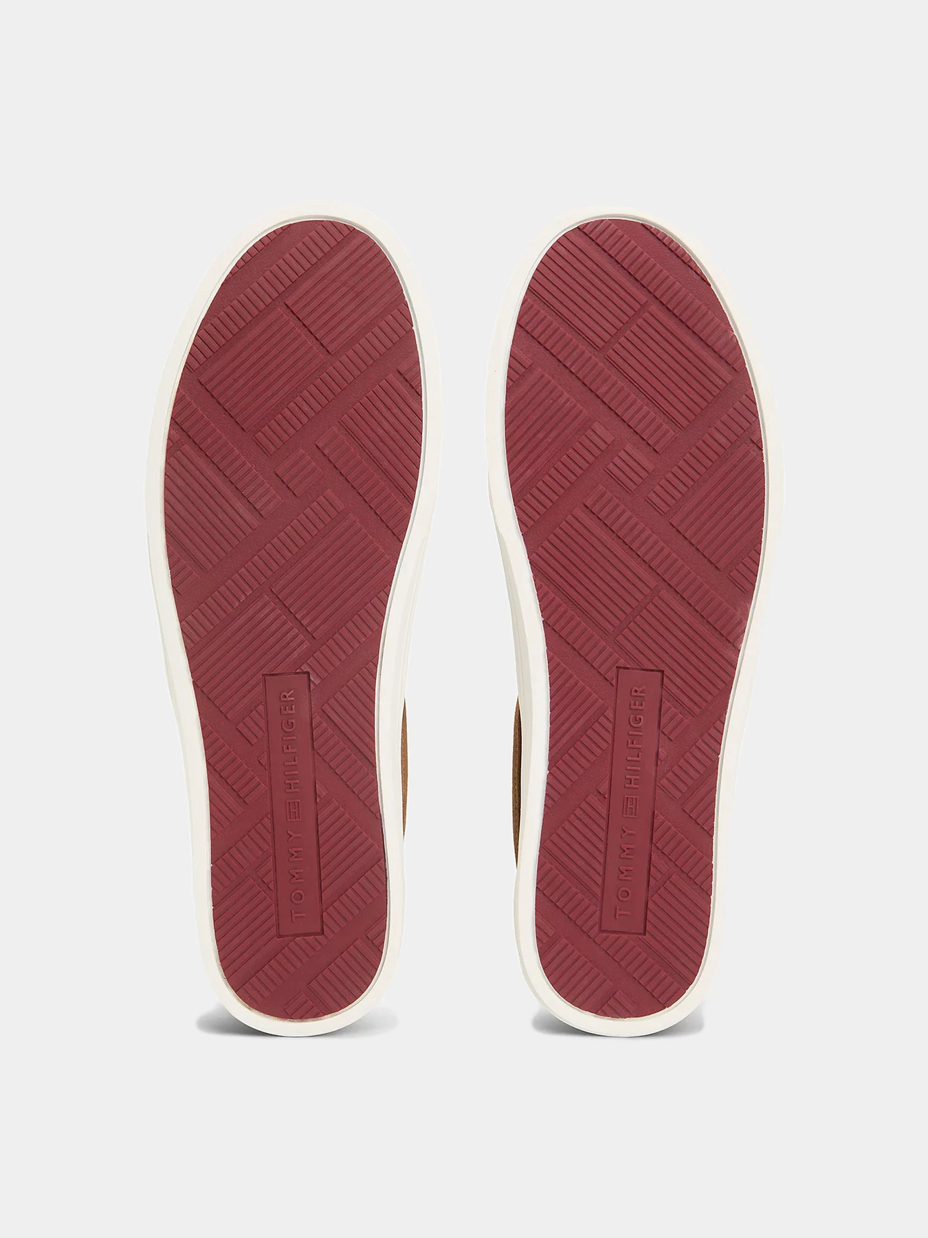 Слипоны и мокасины Tommy Hilfiger модель FM0FM05809-GVQ Слипоны и мокасины Tommy Hilfiger модель FM0FM05809-GVQ Фото