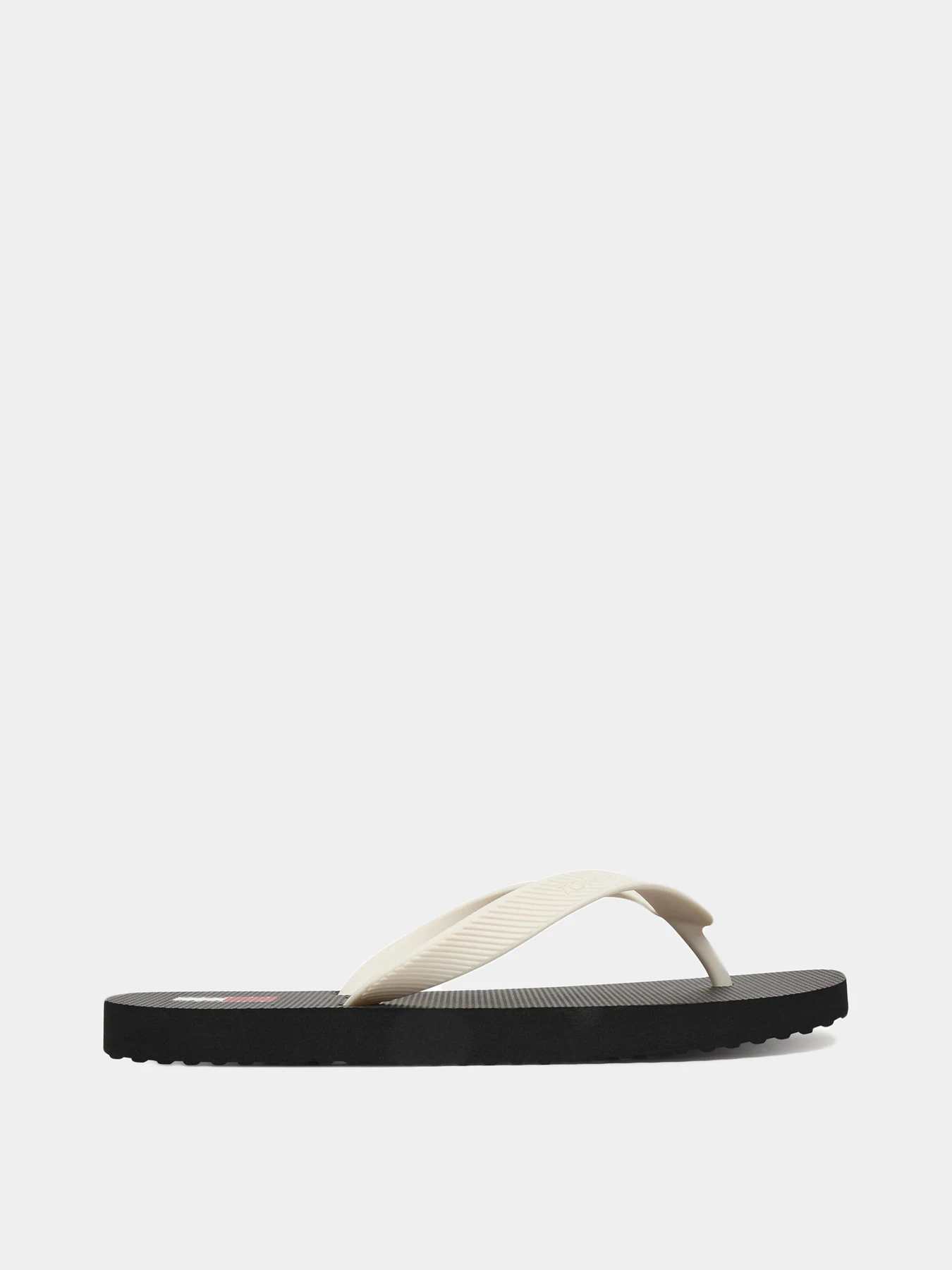 Шлёпанцы Tommy Hilfiger модель EN0EN02979-0GJ Шлёпанцы Tommy Hilfiger модель EN0EN02979-0GJ Фото