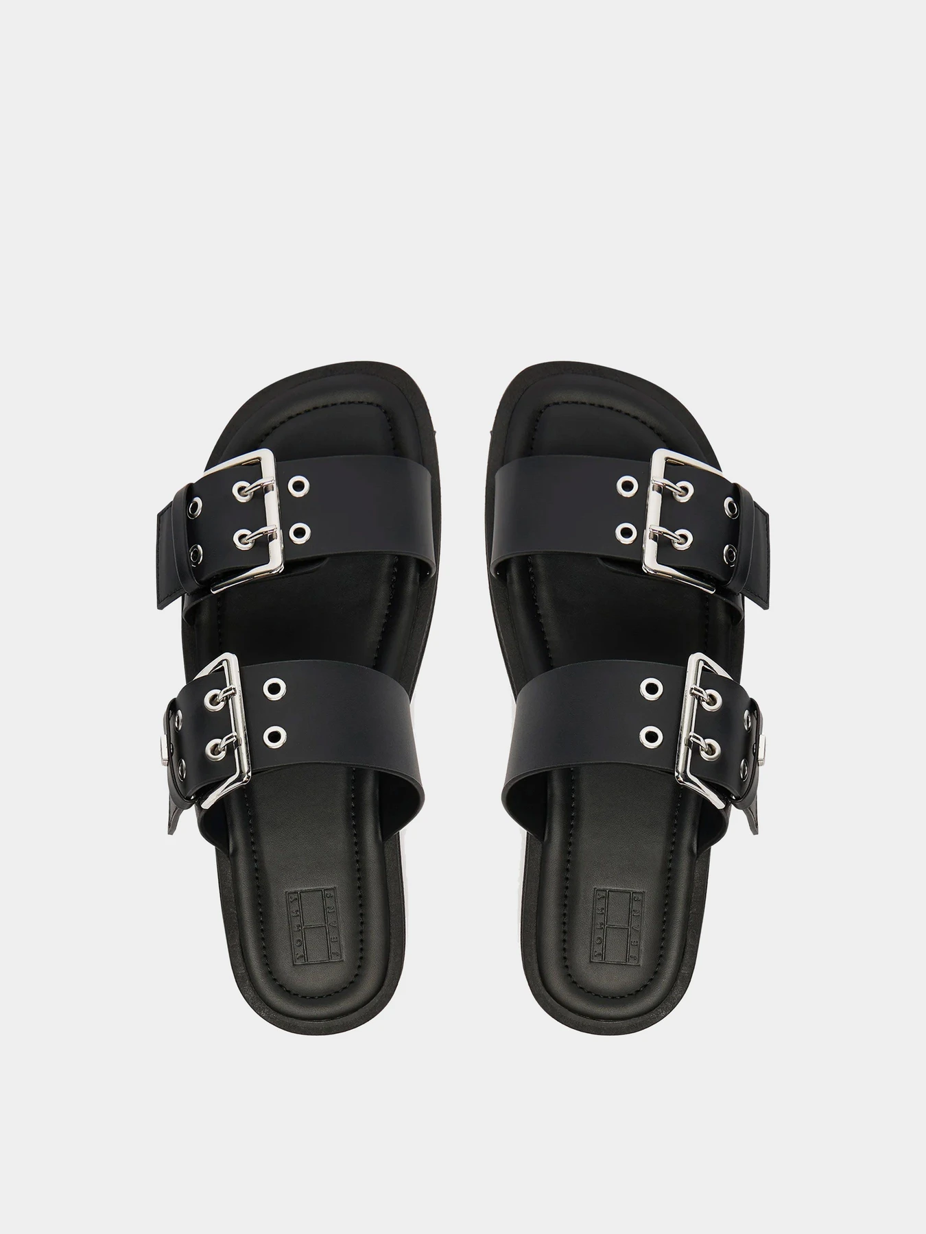 Шлёпанцы Tommy Hilfiger модель EN0EN02966-BDS Шлёпанцы Tommy Hilfiger модель EN0EN02966-BDS Фото