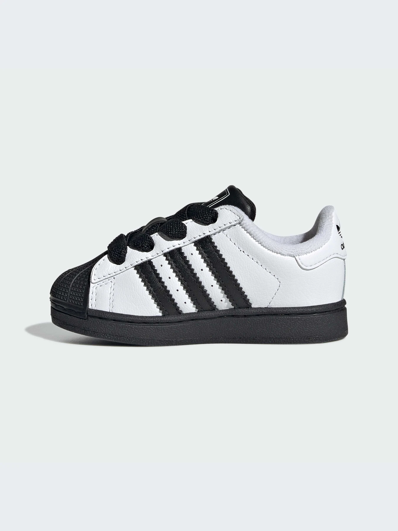 Кроссовки Adidas Superstar модель JI0212-KZ Кроссовки Adidas Superstar модель JI0212-KZ Фото