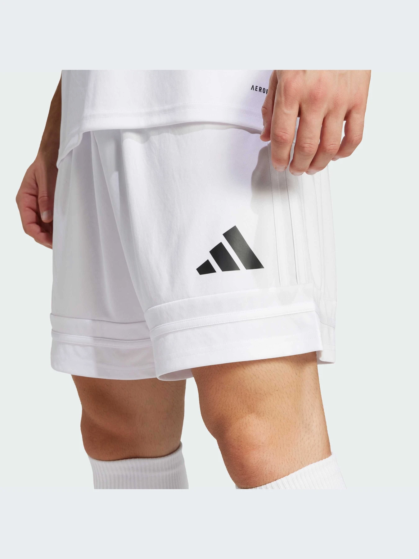 Шорты Adidas модель JH3406-KZ Шорты Adidas модель JH3406-KZ Фото