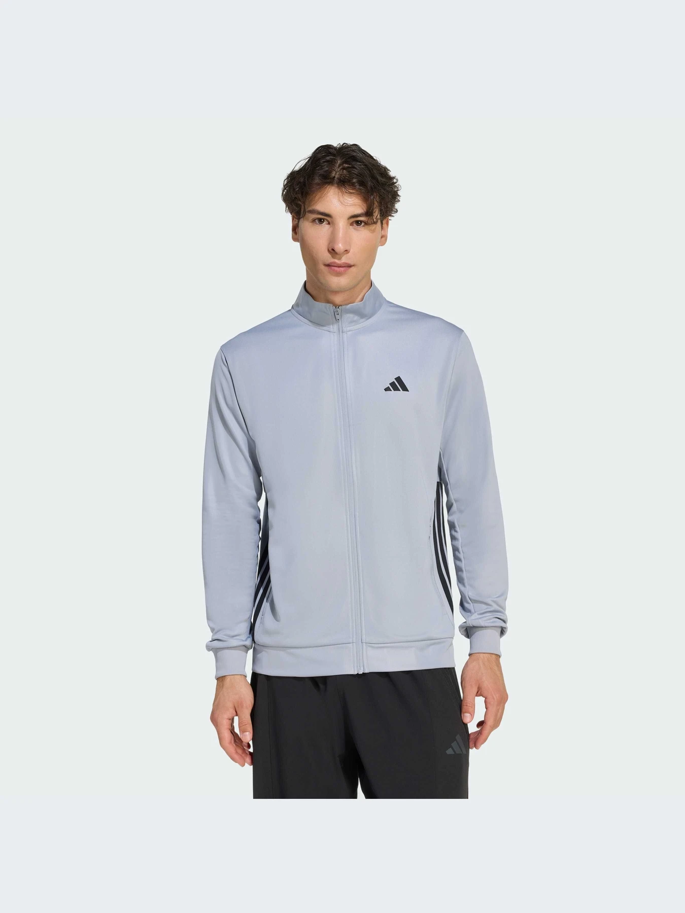 Худи и свитшоты Adidas модель KC5293-KZ Худи и свитшоты Adidas модель KC5293-KZ Фото