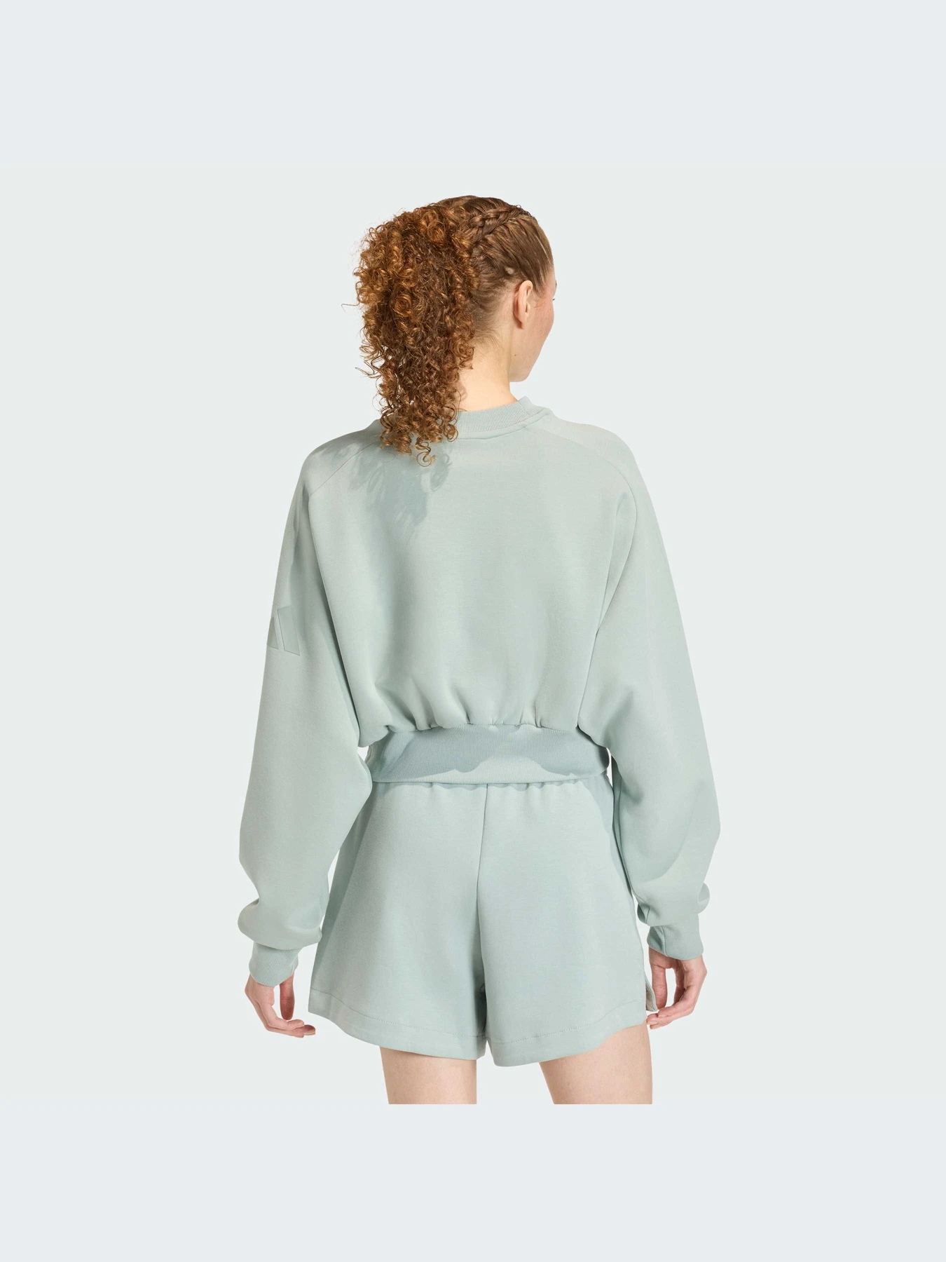 Худи и свитшоты Adidas модель KA7015-KZ Худи и свитшоты Adidas модель KA7015-KZ Фото