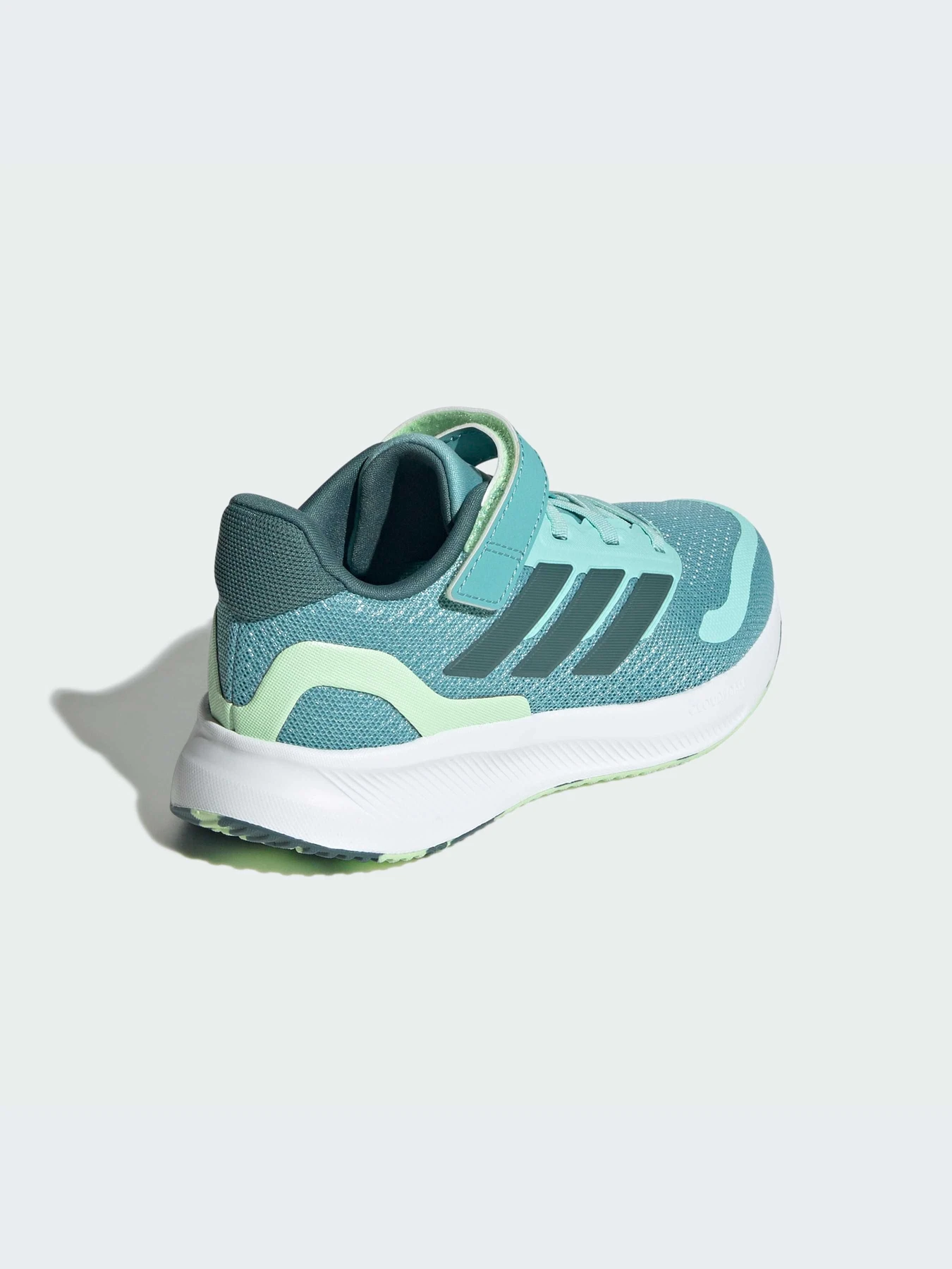 Кроссовки Adidas модель JQ5606-KZ Кроссовки Adidas модель JQ5606-KZ Фото
