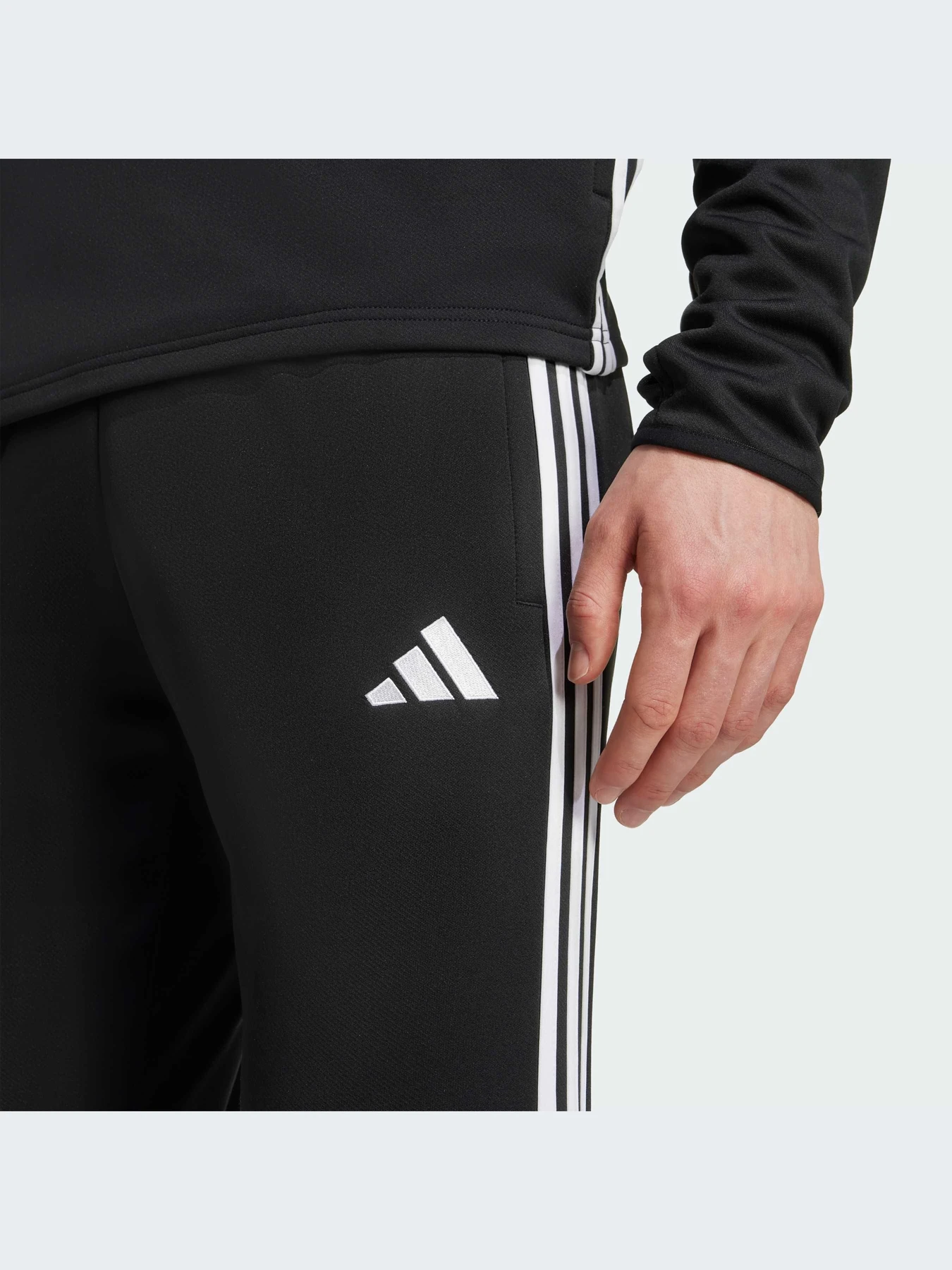 Брюки Adidas Tiro модель JN9470-KZ Брюки Adidas Tiro модель JN9470-KZ Фото