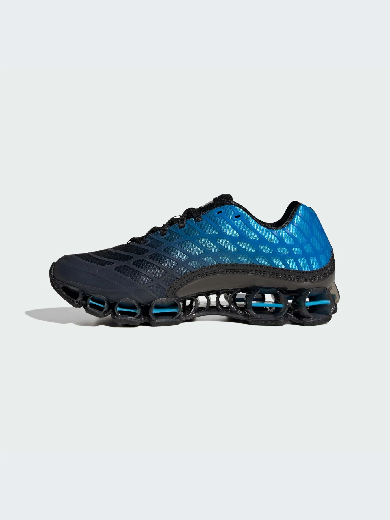Кроссовки Adidas модель KJ4419-KZ Кроссовки Adidas модель KJ4419-KZ Фото