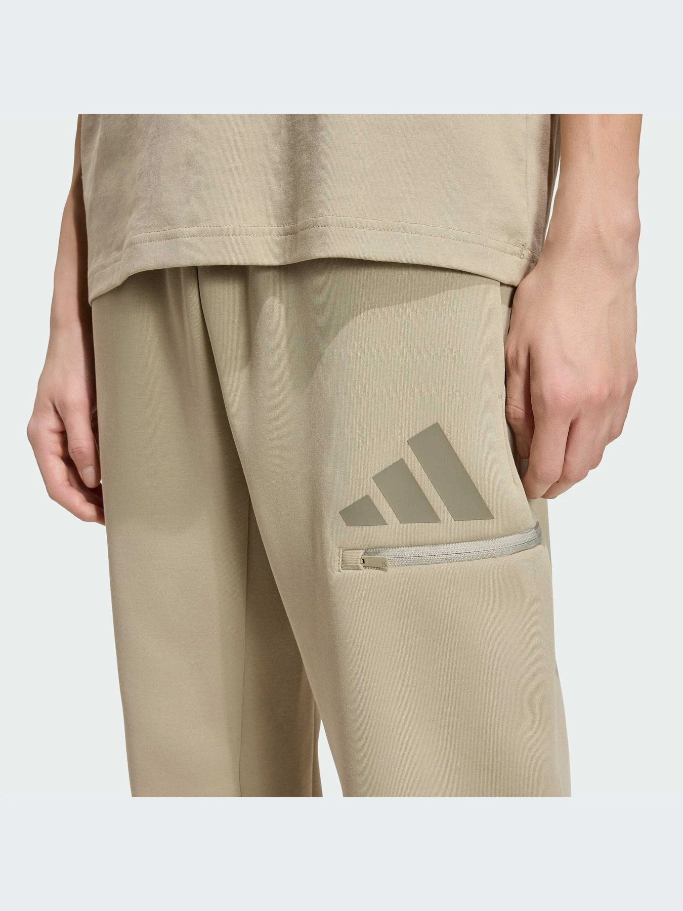 Брюки Adidas модель JZ9404-KZ Брюки Adidas модель JZ9404-KZ Фото