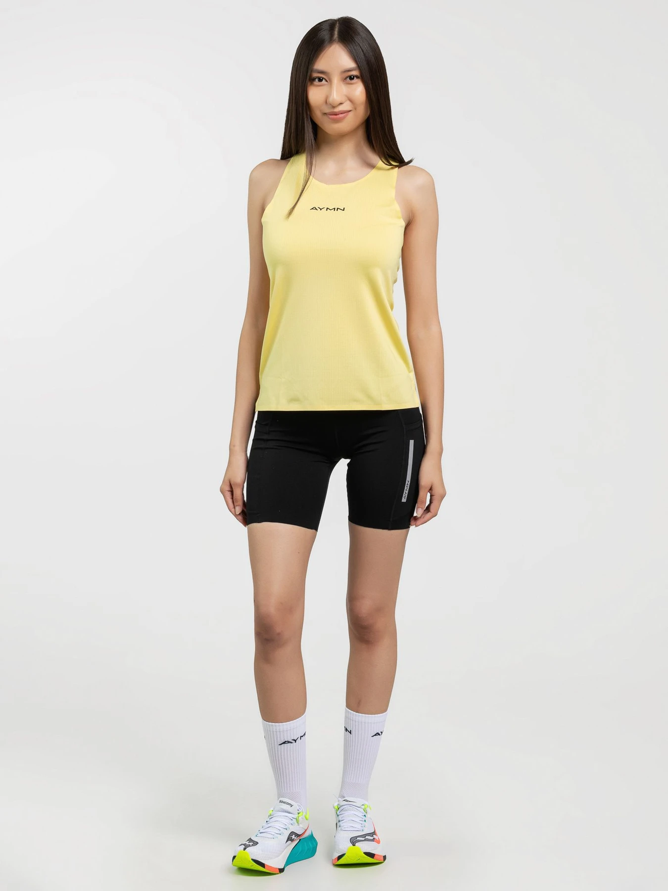 Футболки и поло AYMN модель AM-FW25-T-TOP-yellow-W Фото