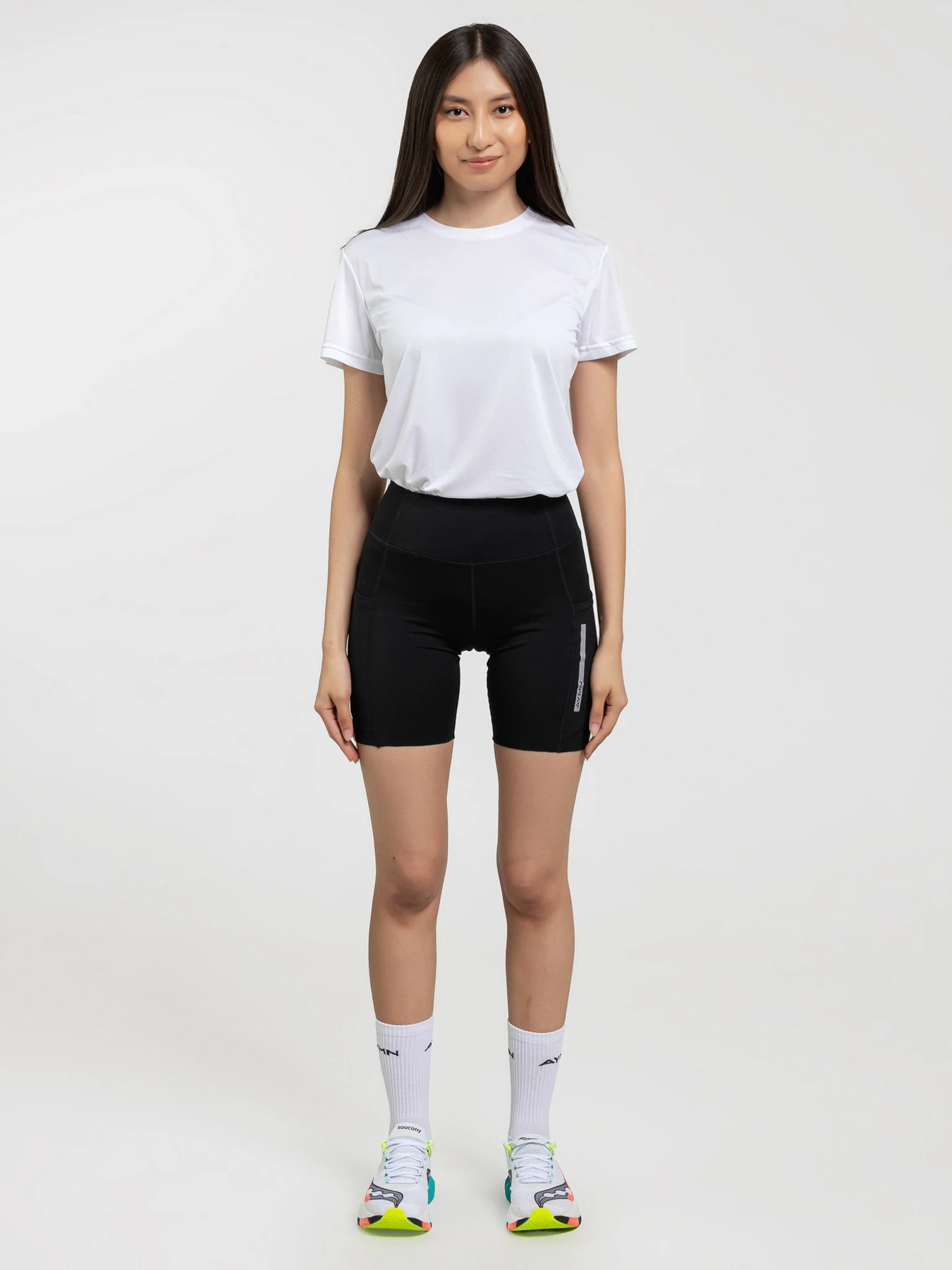 Шорты AYMN модель AM-FW25-H-TIGHTS-blc-W Фото