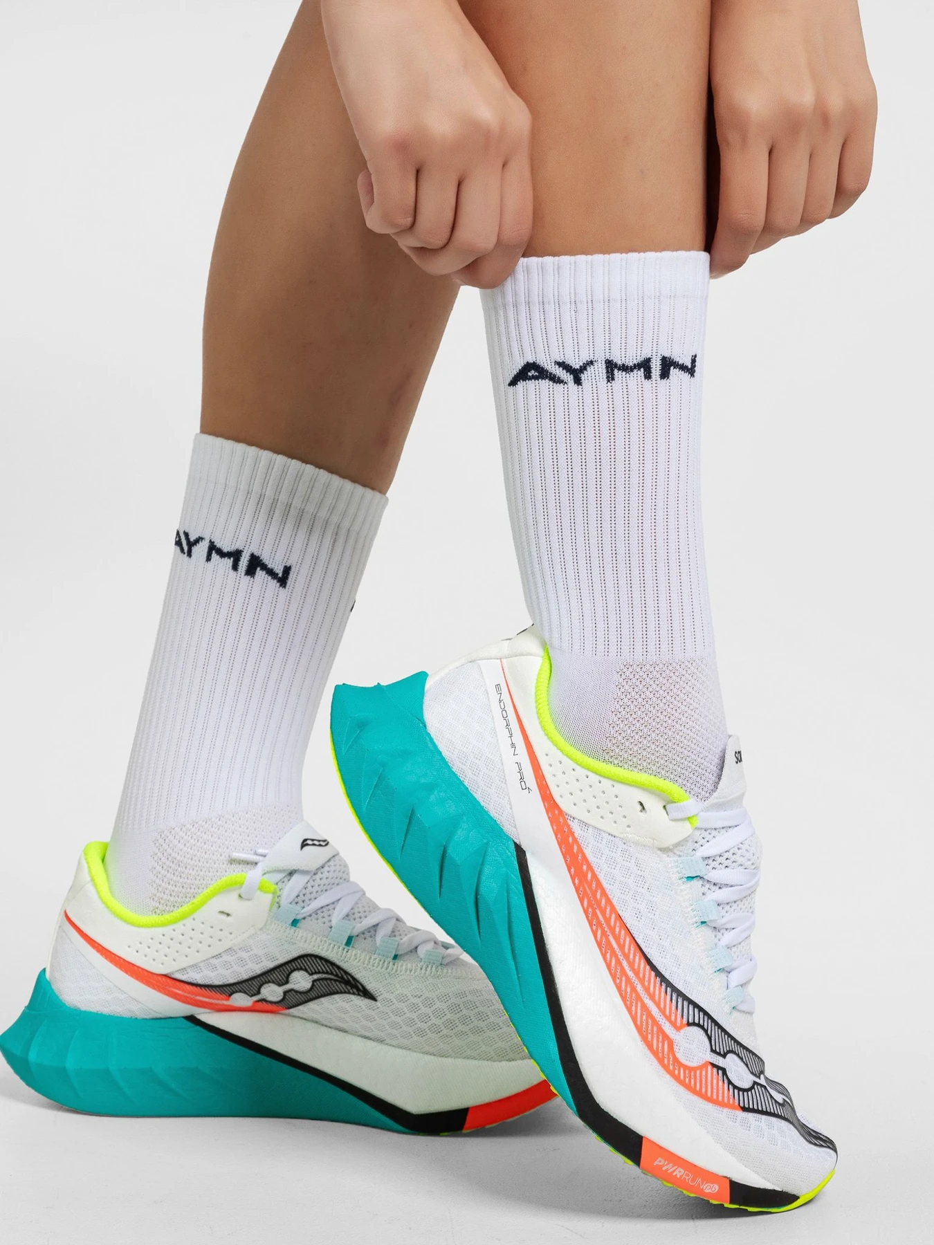 Носки и гольфы AYMN модель AM-SS25-socks-white Носки и гольфы AYMN модель AM-SS25-socks-white Фото