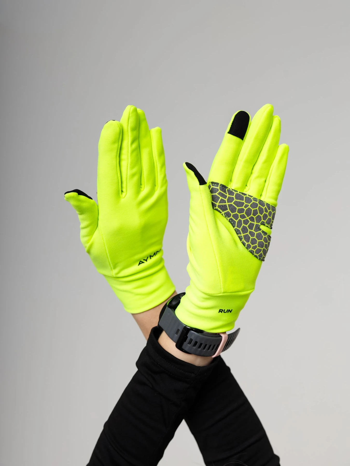 Перчатки и варежки AYMN модель AM-FW25-gloves_green Фото