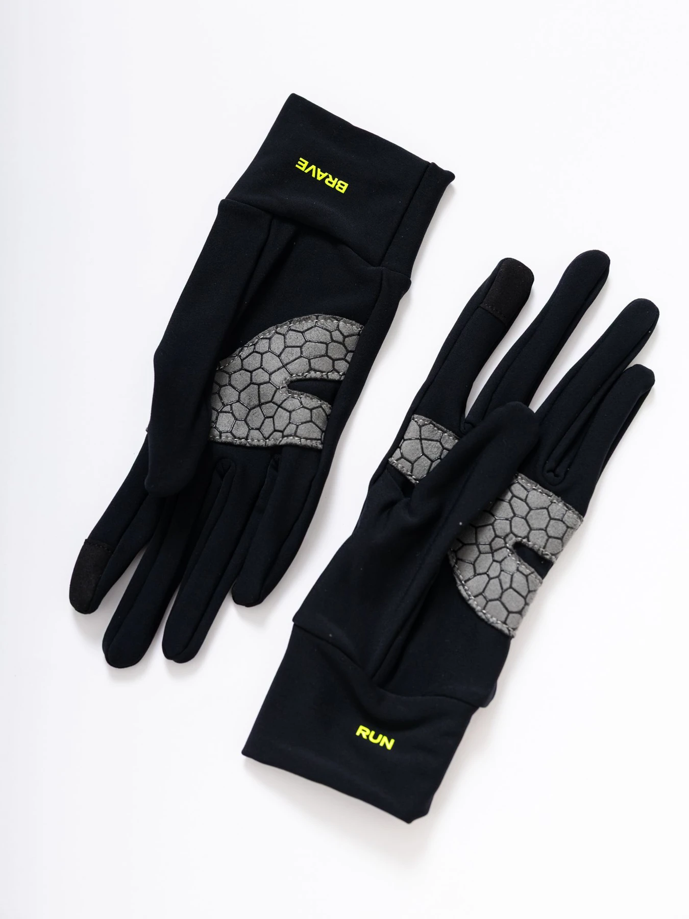 Перчатки и варежки AYMN модель AM-FW25-gloves_black Фото