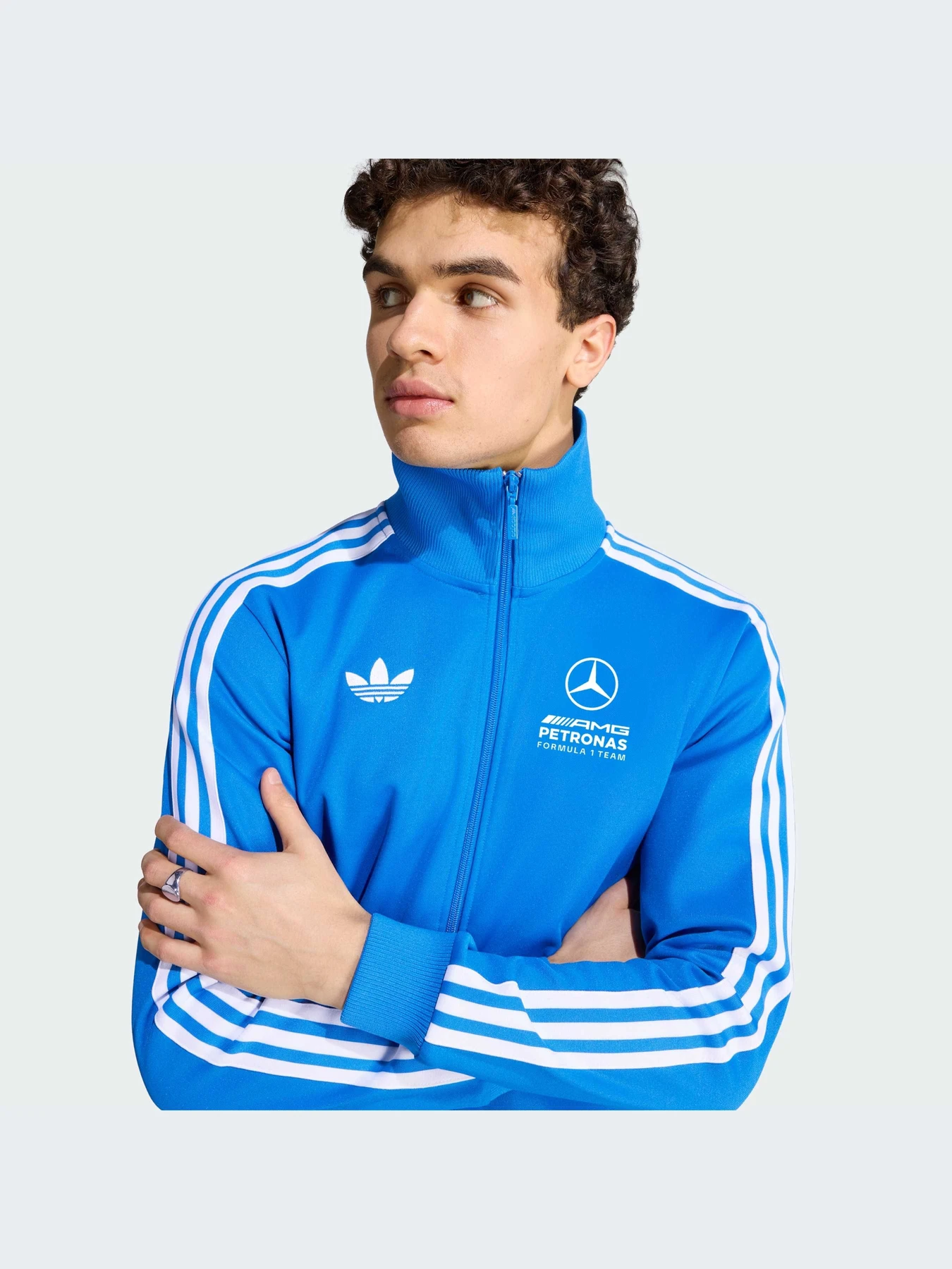 Худи и свитшоты Adidas модель KT5128-KZ Худи и свитшоты Adidas модель KT5128-KZ Фото
