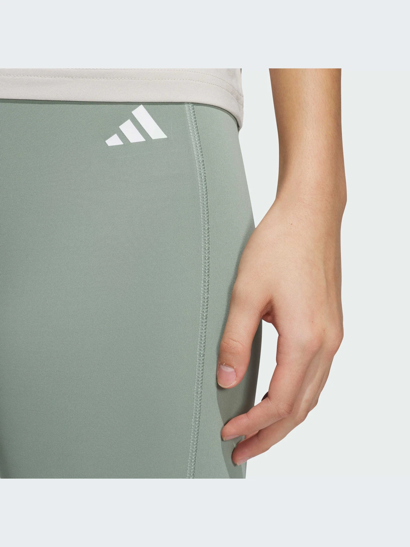 Брюки Adidas модель JL6231-KZ Брюки Adidas модель JL6231-KZ Фото