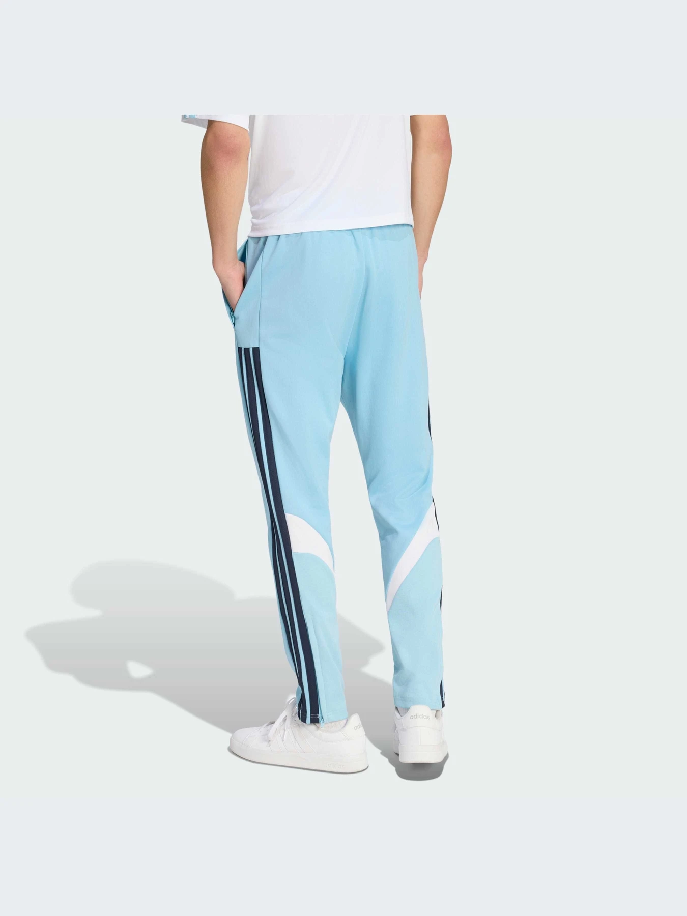 Брюки Adidas Tiro модель KE6016-KZ Фото