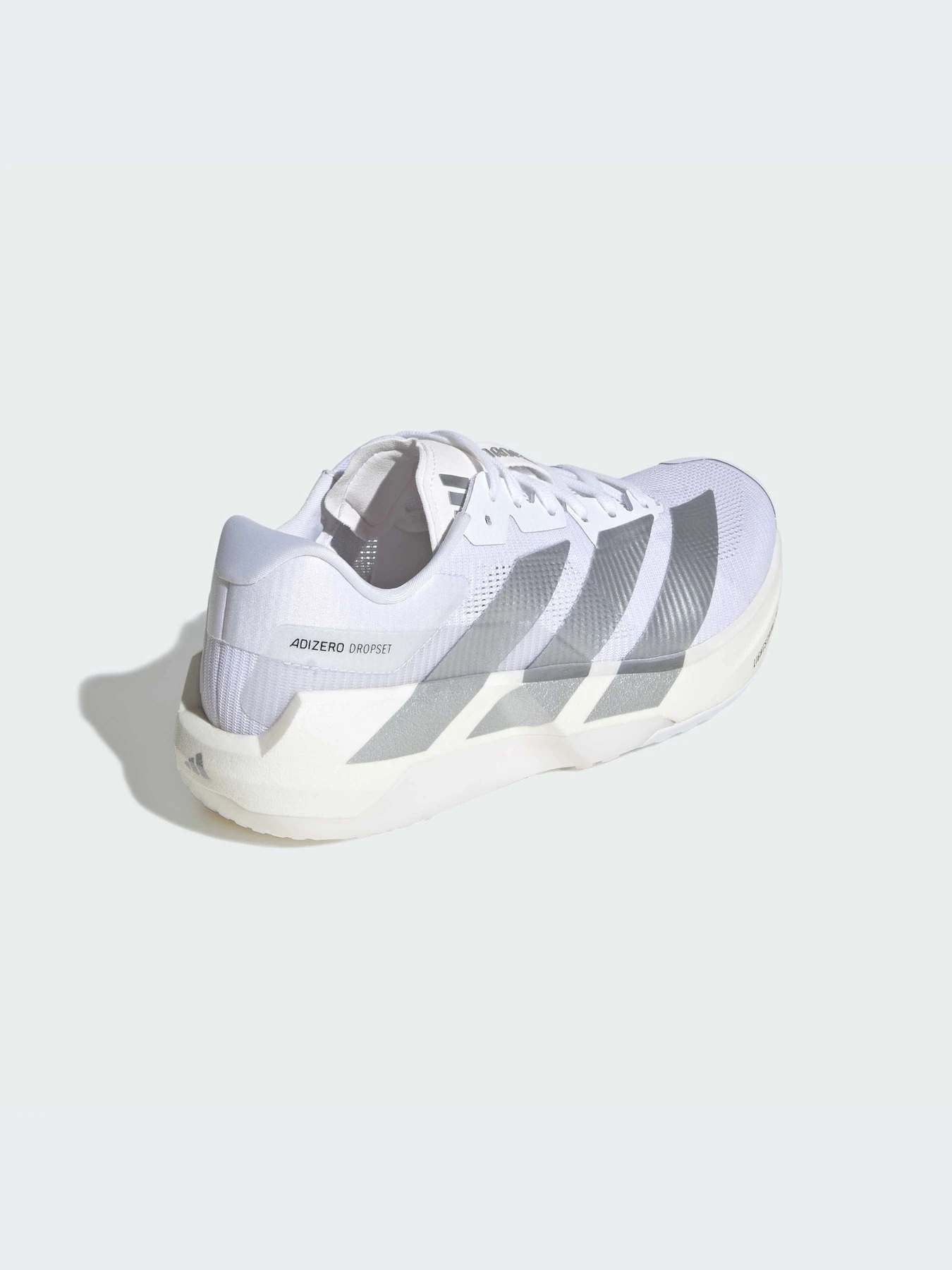 Кроссовки Adidas модель KK1555-KZ Кроссовки Adidas модель KK1555-KZ Фото