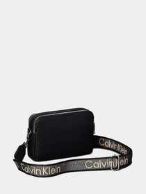 Сумки Calvin Klein модель LV04F3656G-UB1 Фото