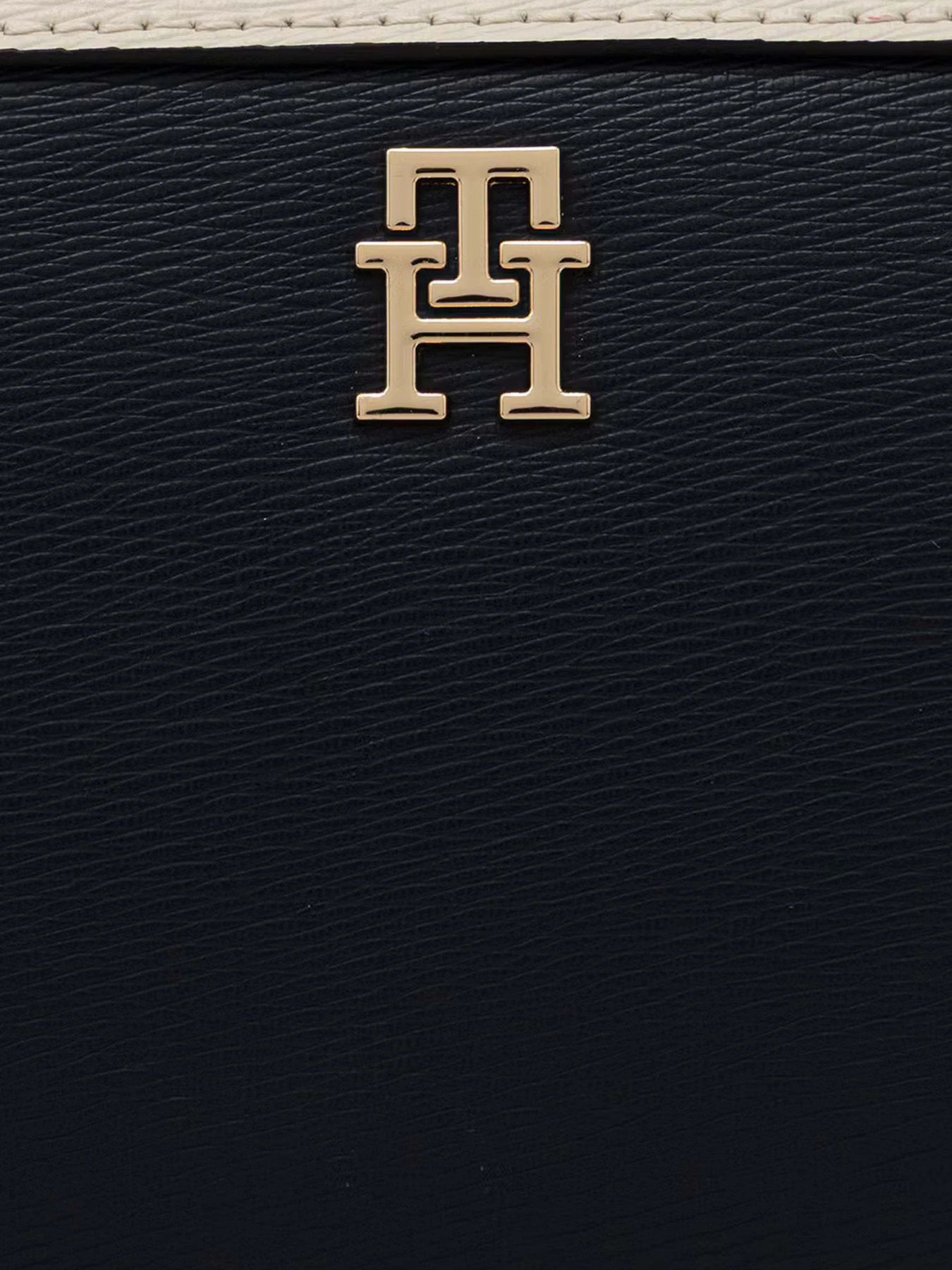 Сумки Tommy Hilfiger модель AW0AW18899-DW6 Фото