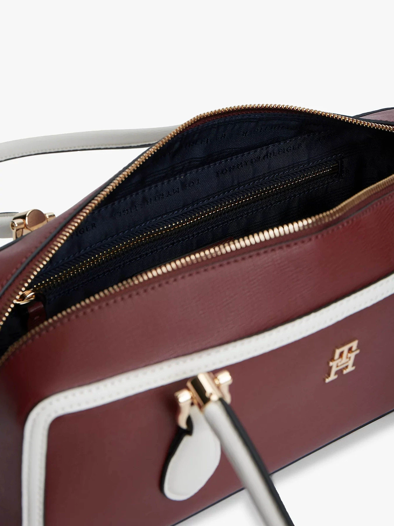 Сумки Tommy Hilfiger модель AW0AW18900-GNE Фото
